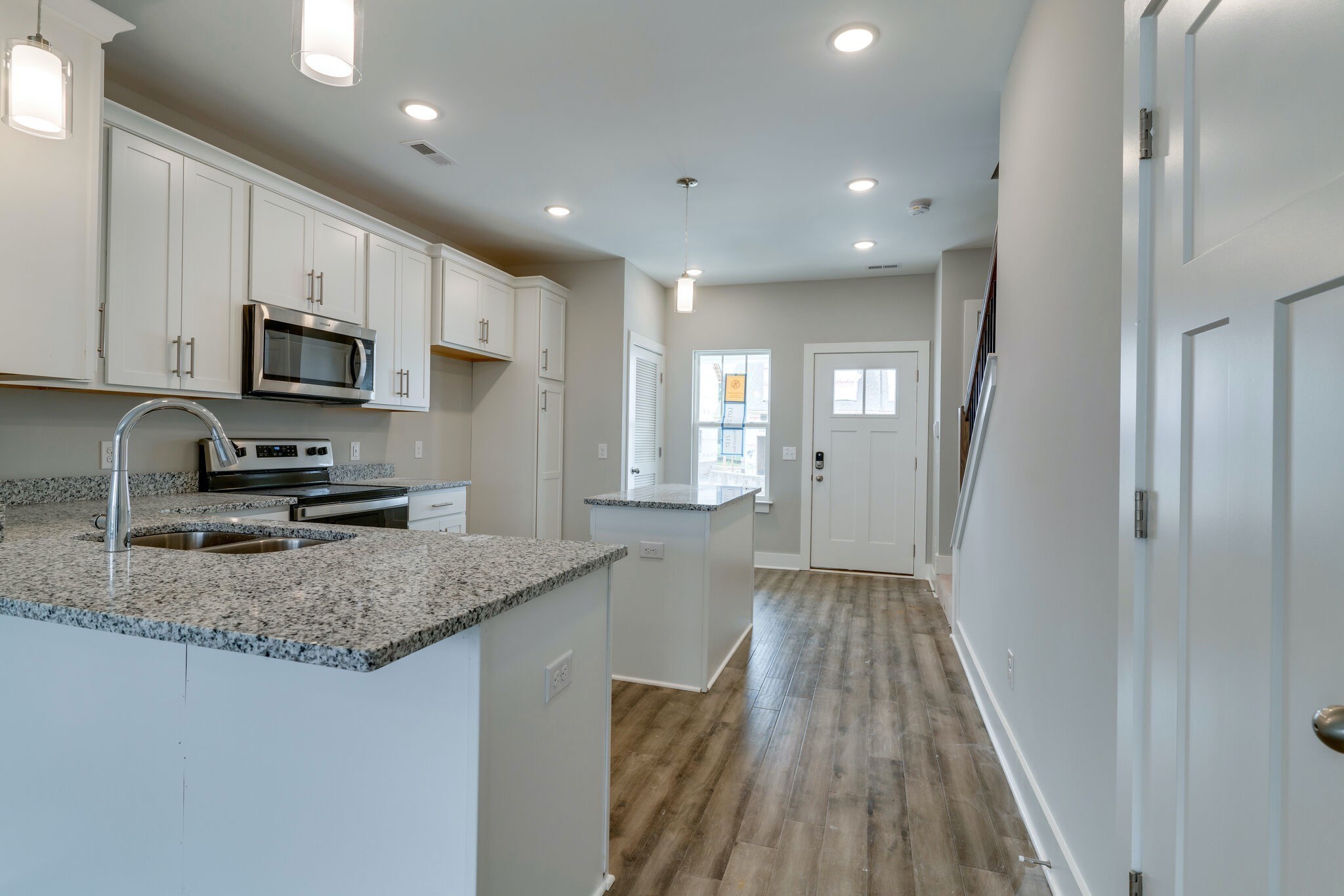 2504 Hanford Ave Unit: 225