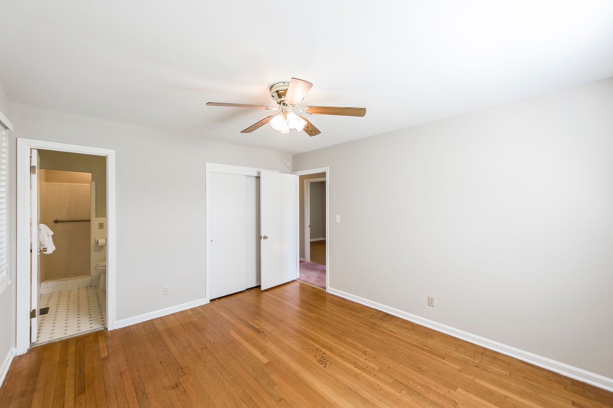 6217 Eatons Creek Rd