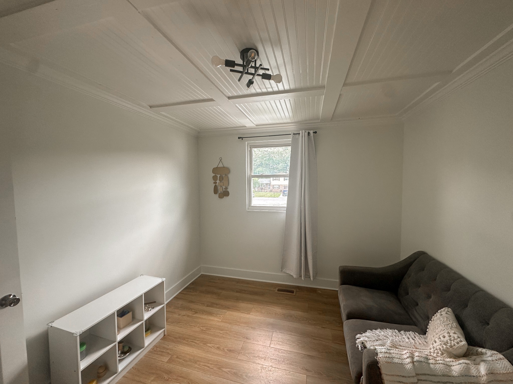 408 Barclay Square Cir