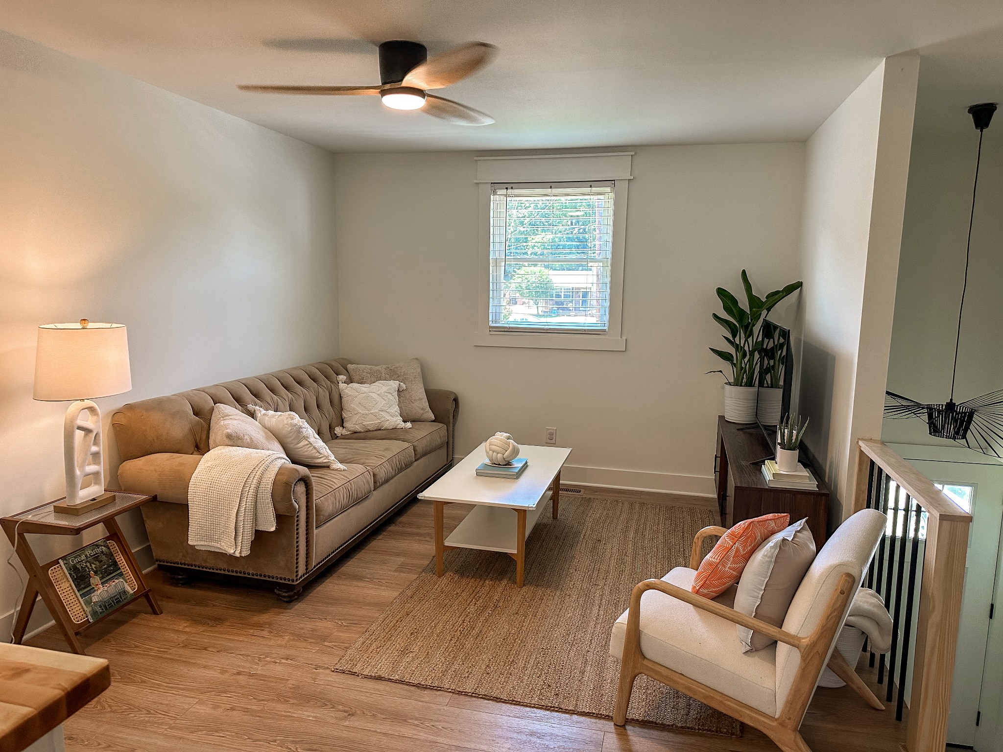 408 Barclay Square Cir