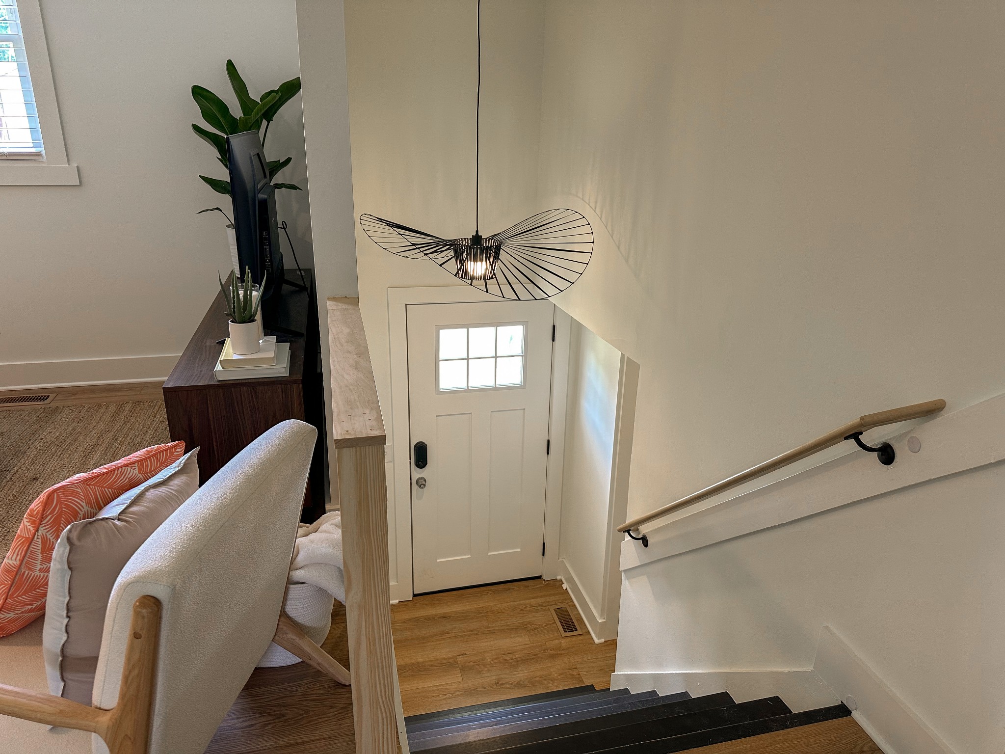 408 Barclay Square Cir