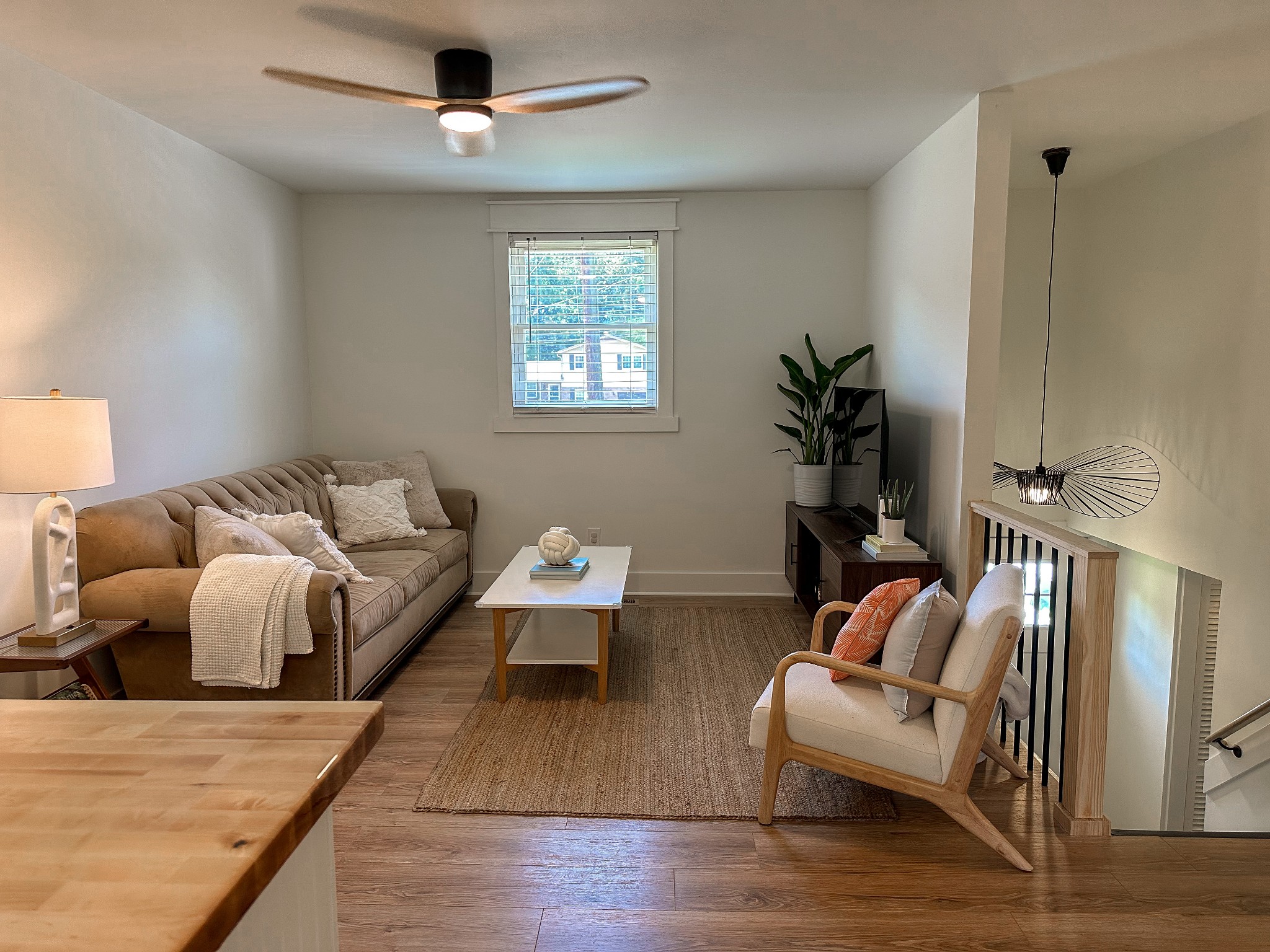 408 Barclay Square Cir