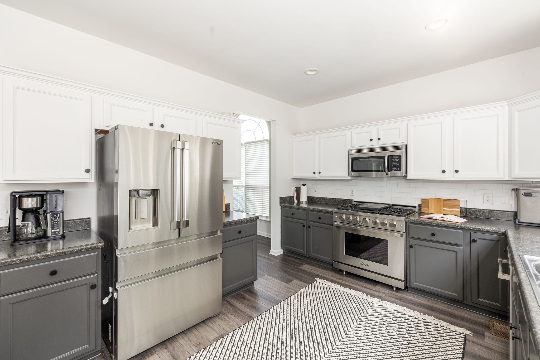 310 Devonshire Dr