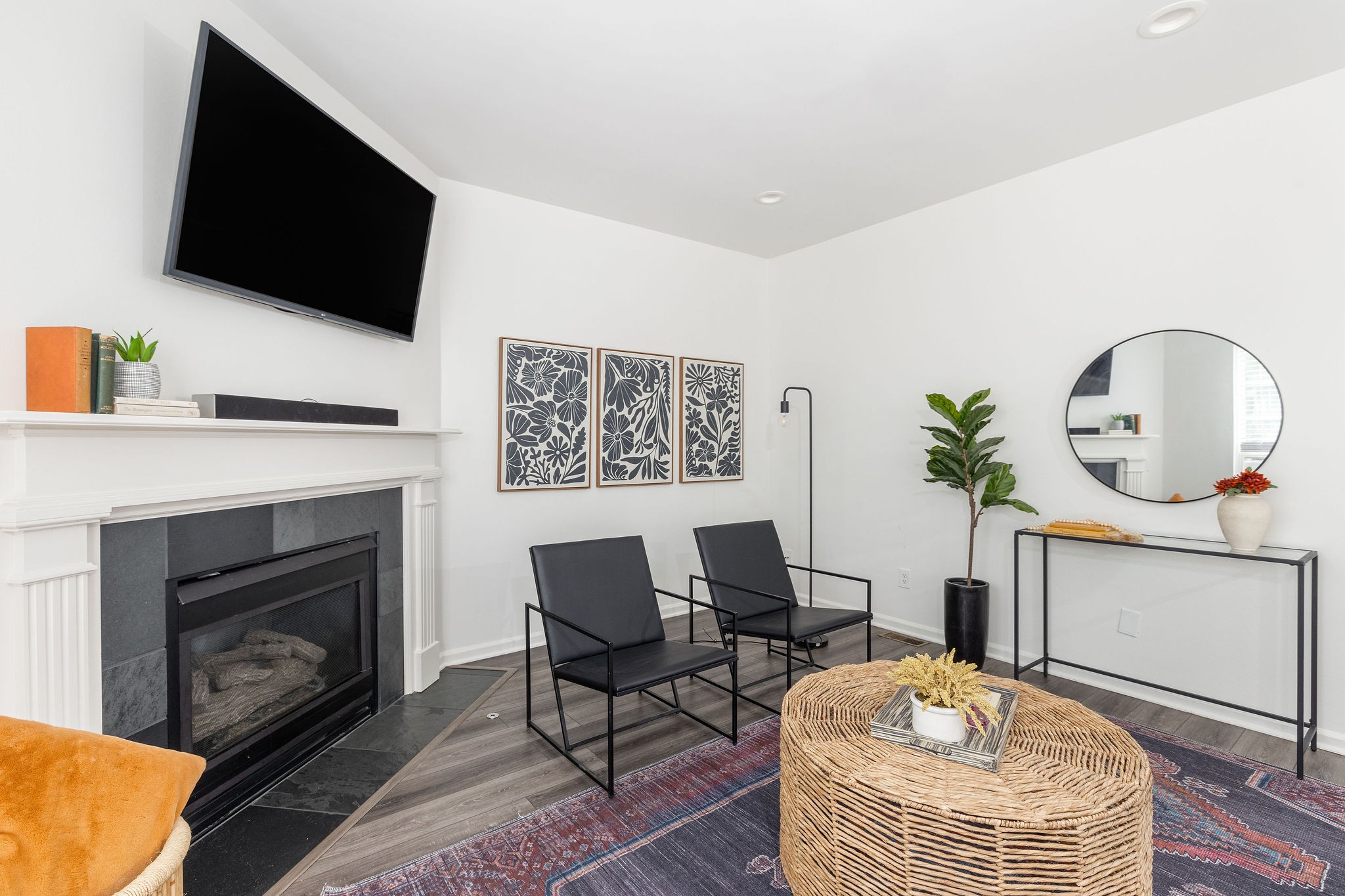 310 Devonshire Dr