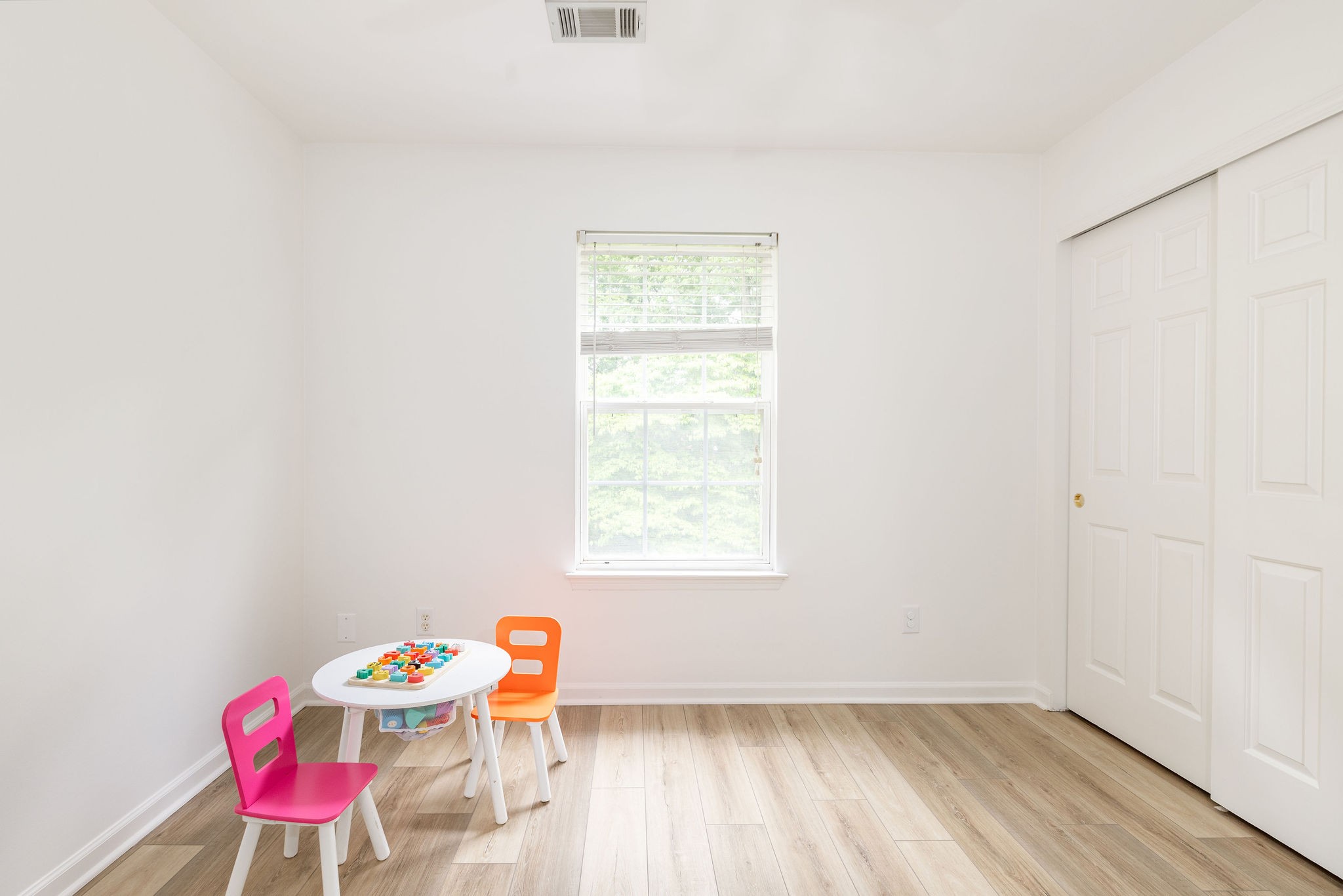310 Devonshire Dr
