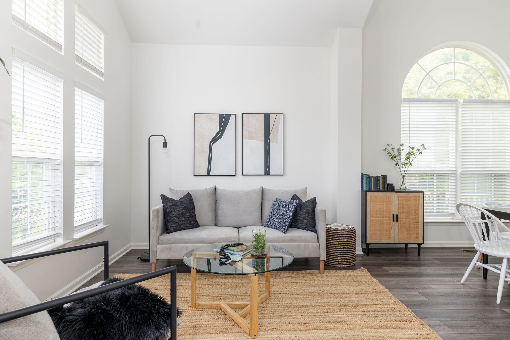 310 Devonshire Dr