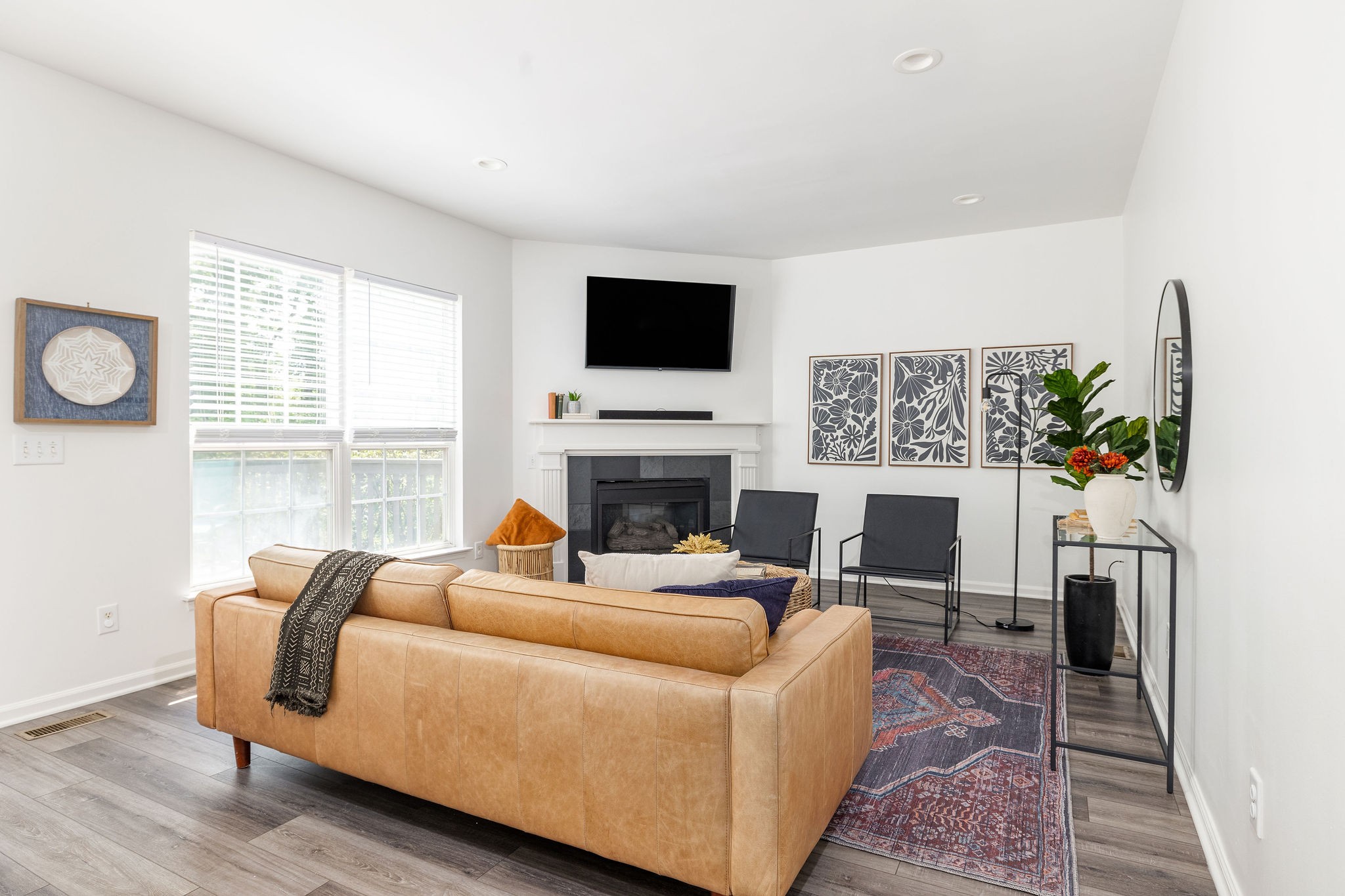 310 Devonshire Dr