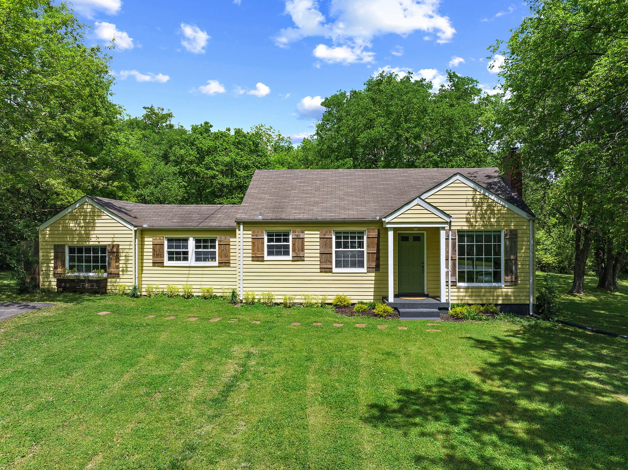 309 W Monticello Ave