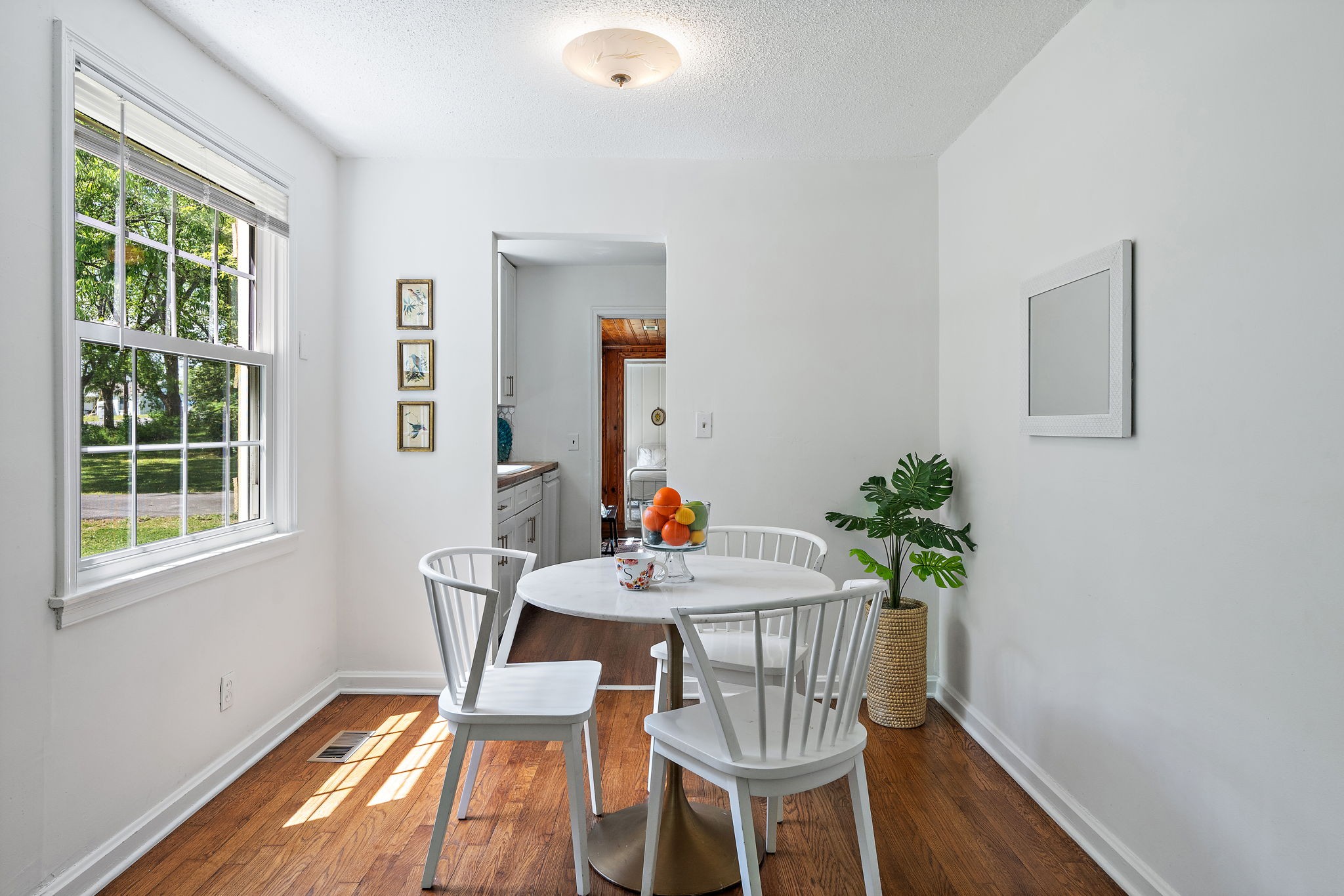 309 W Monticello Ave