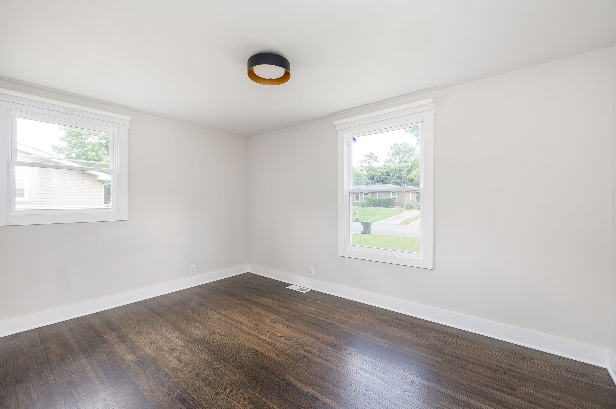 508 Columbus Dr