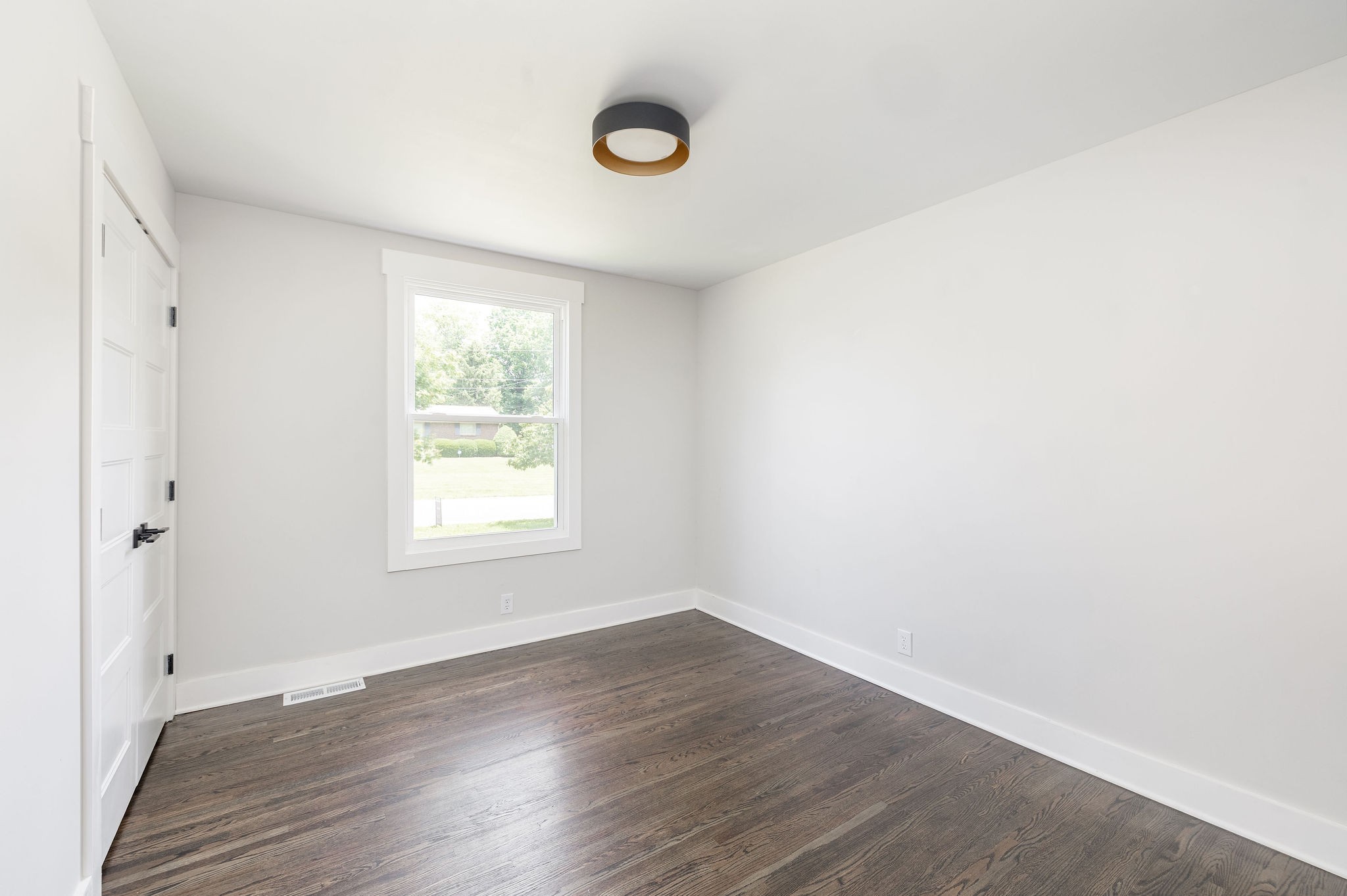 508 Columbus Dr