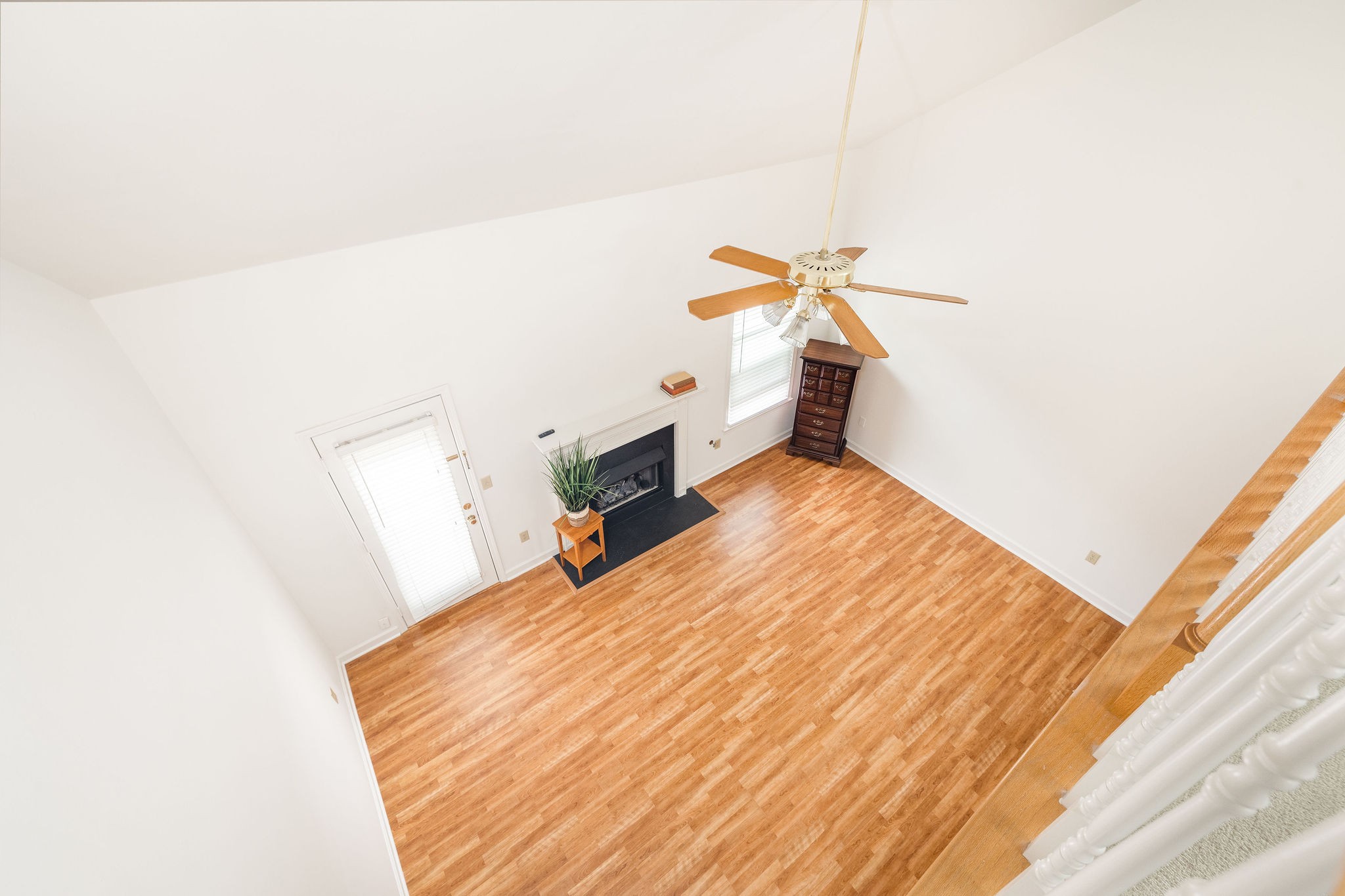1009 Summerview Ct