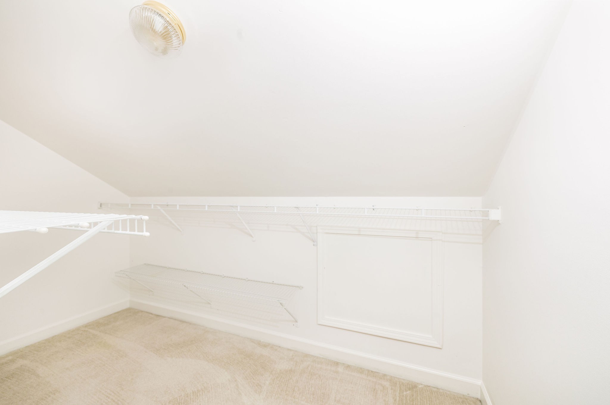 1009 Summerview Ct