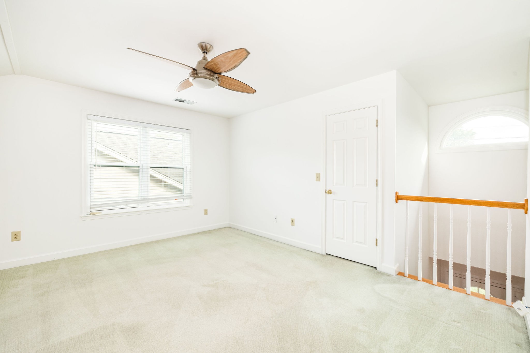 1009 Summerview Ct