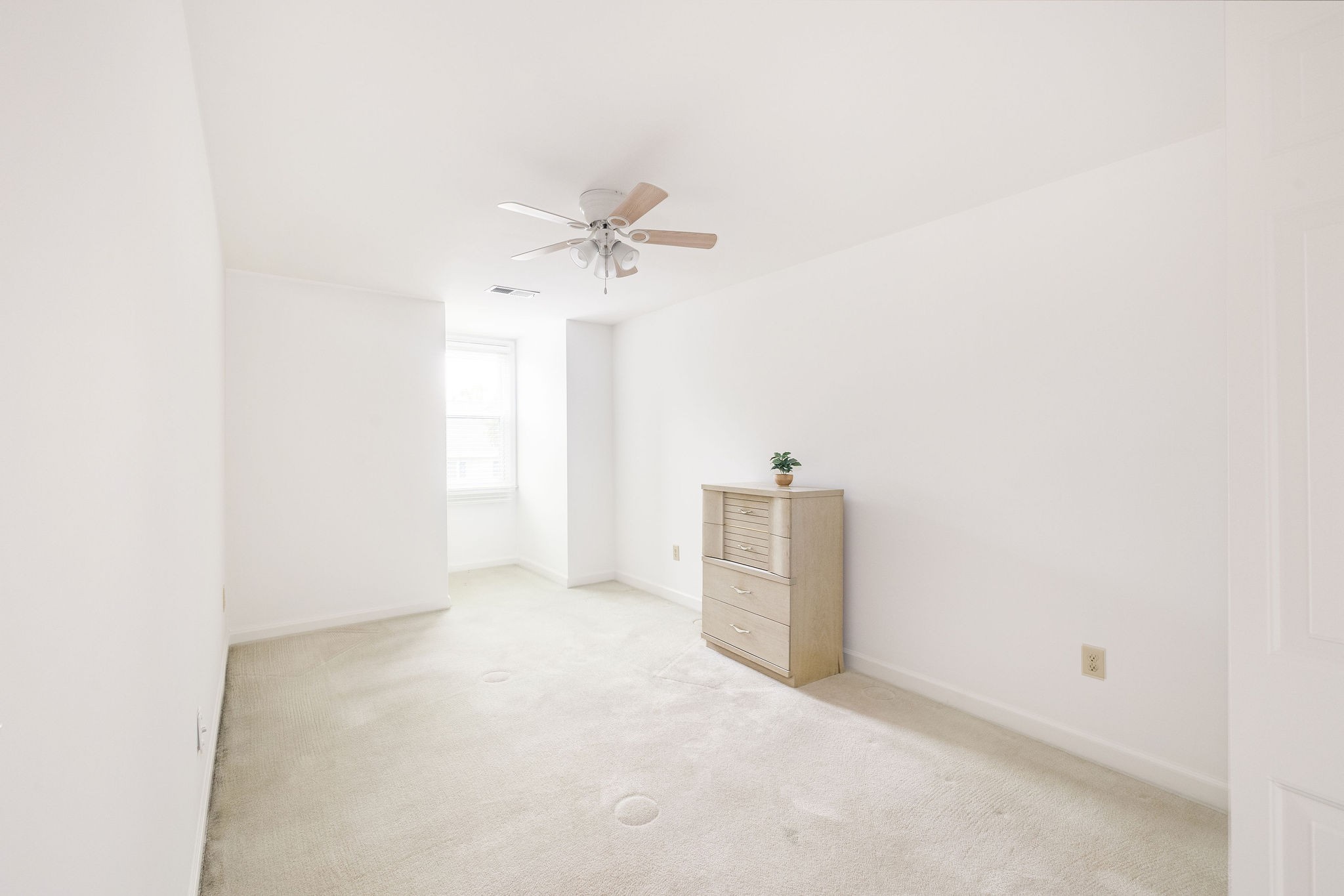 1009 Summerview Ct