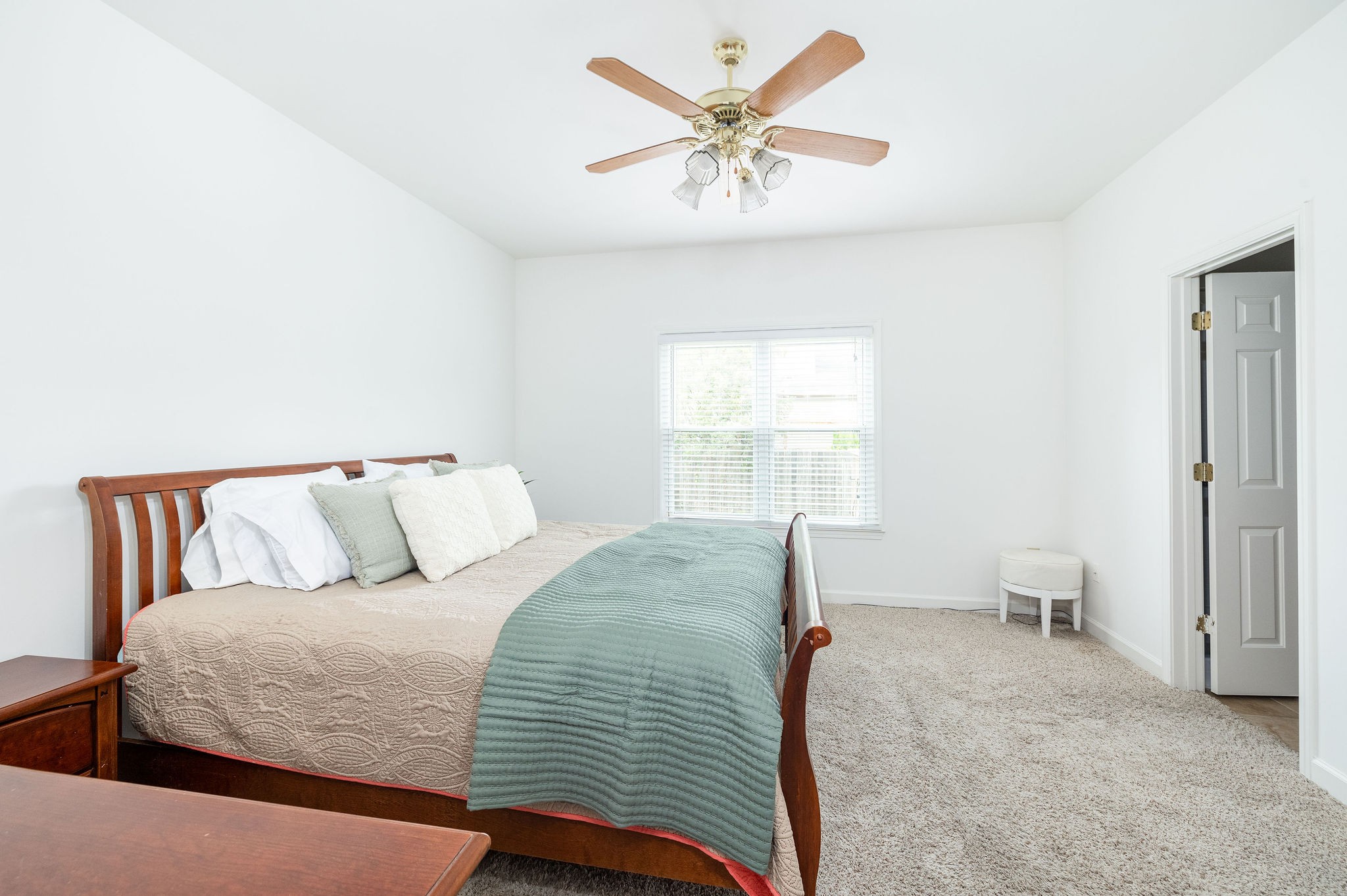 1009 Summerview Ct