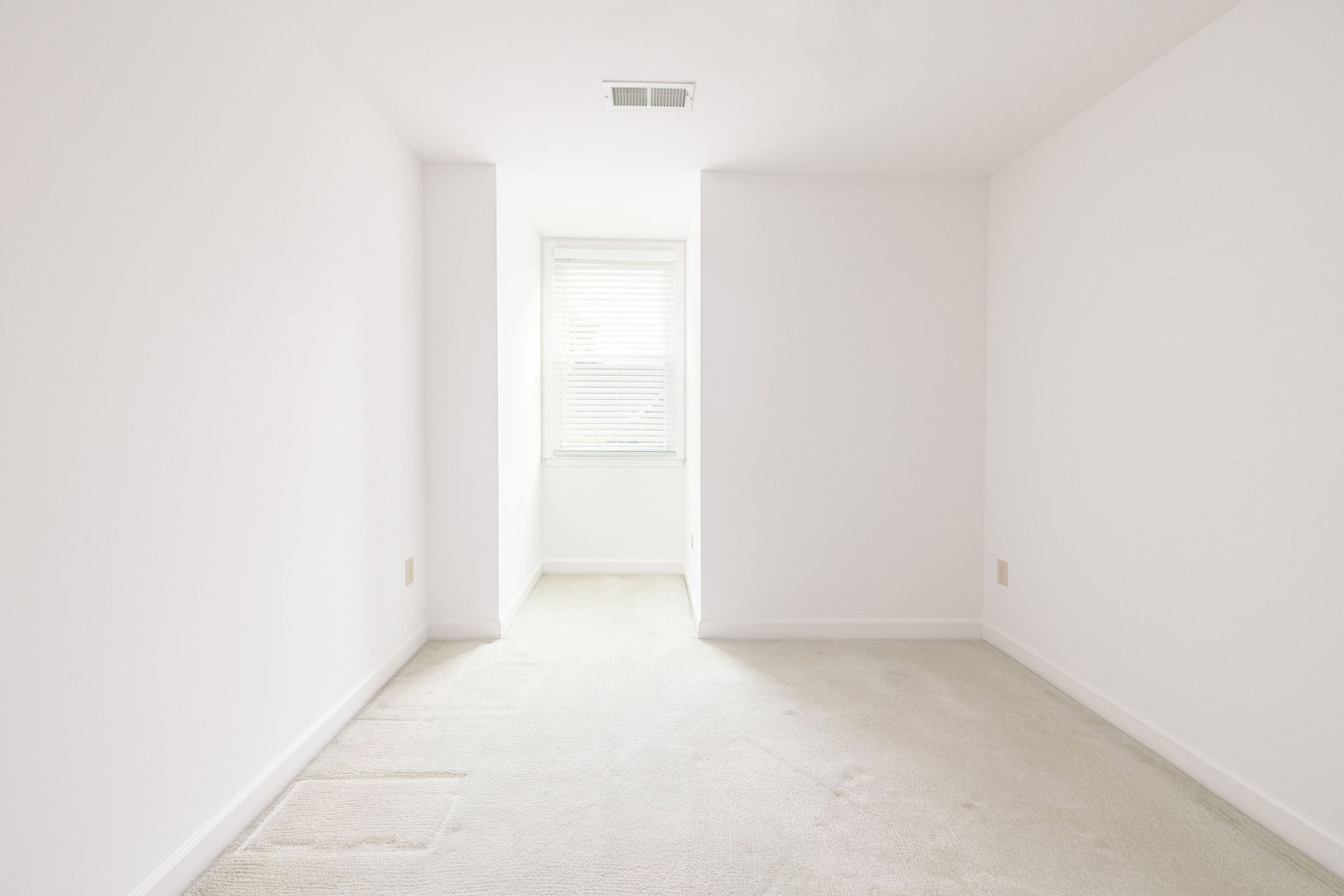 1009 Summerview Ct
