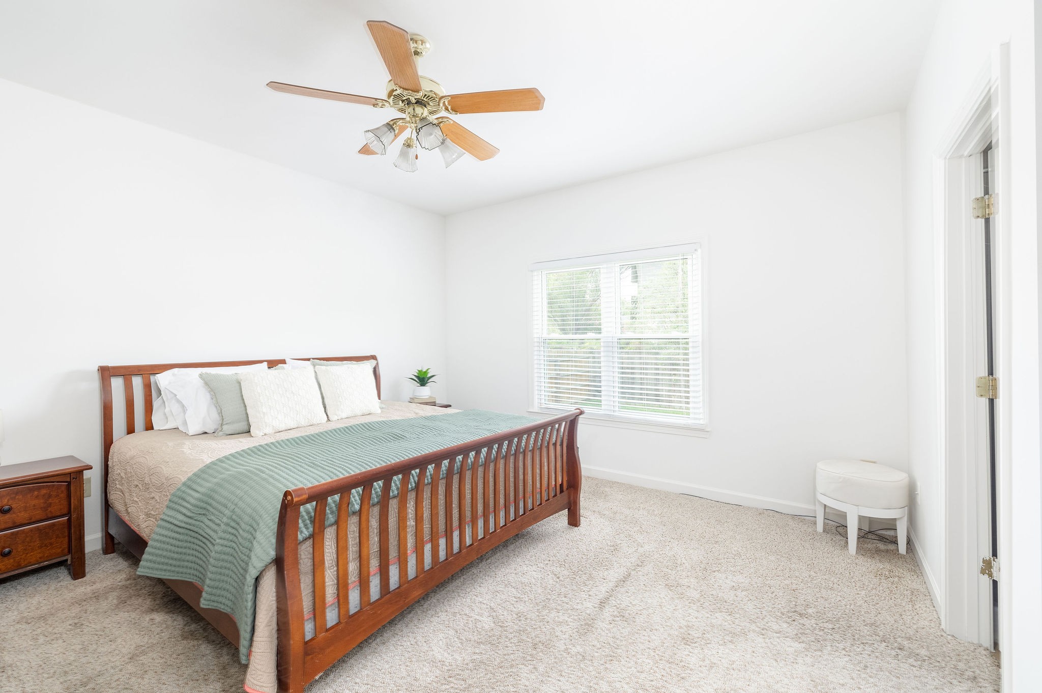 1009 Summerview Ct