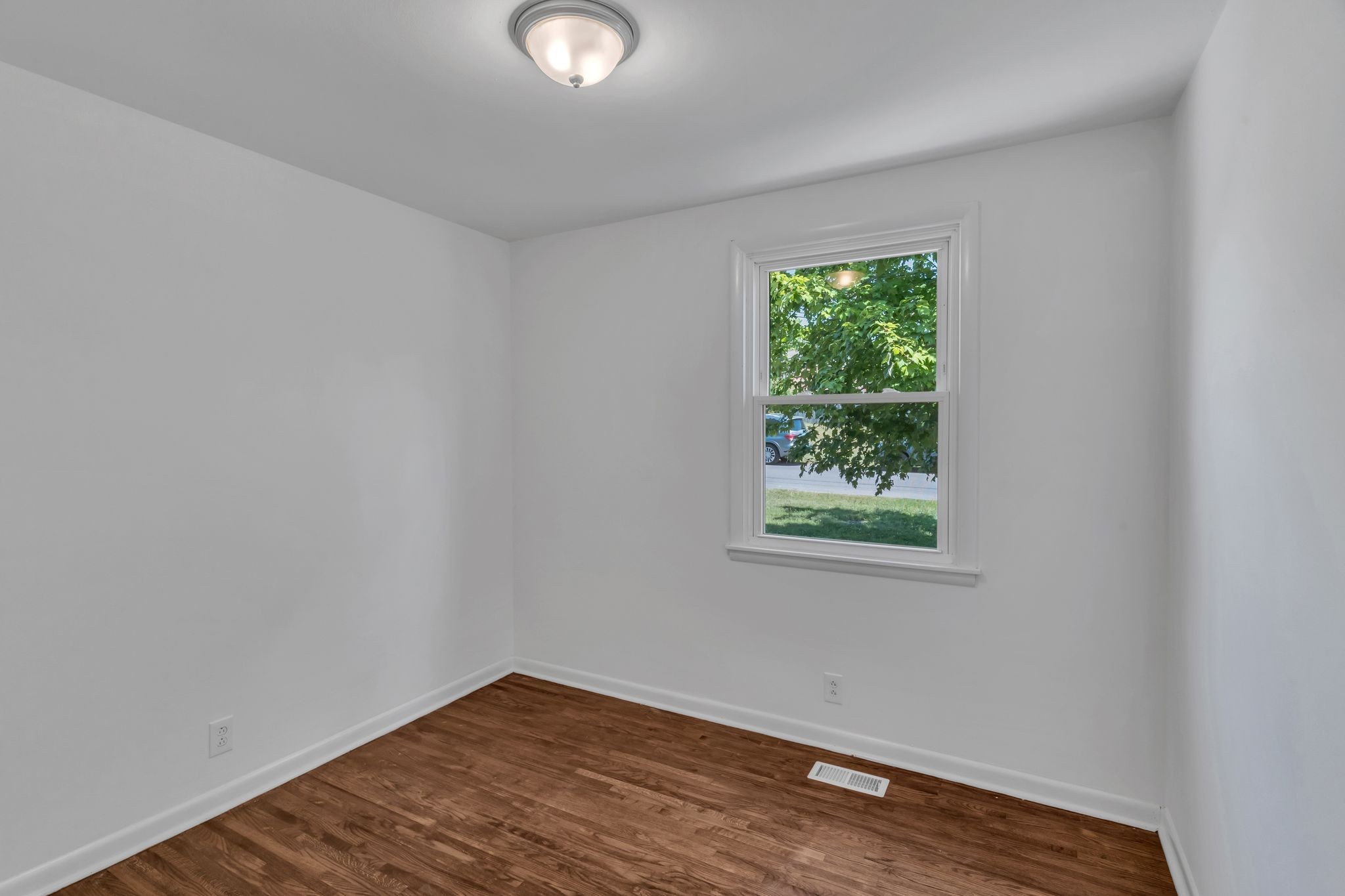 285 Becklea Dr