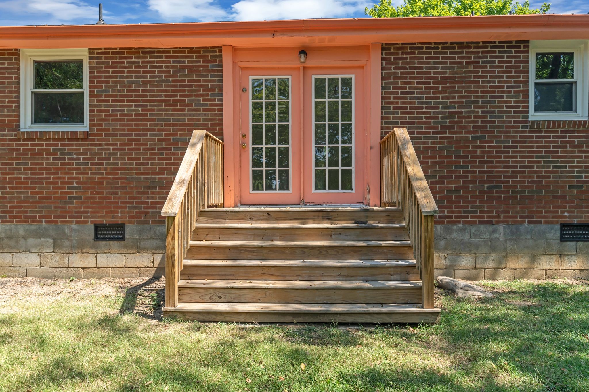 285 Becklea Dr