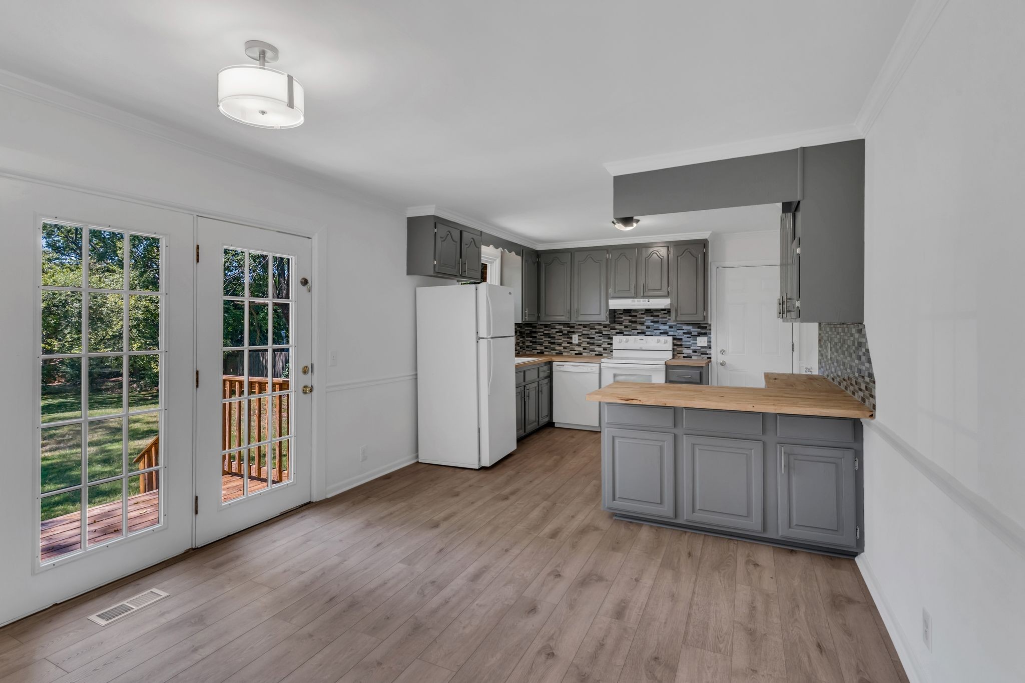 285 Becklea Dr