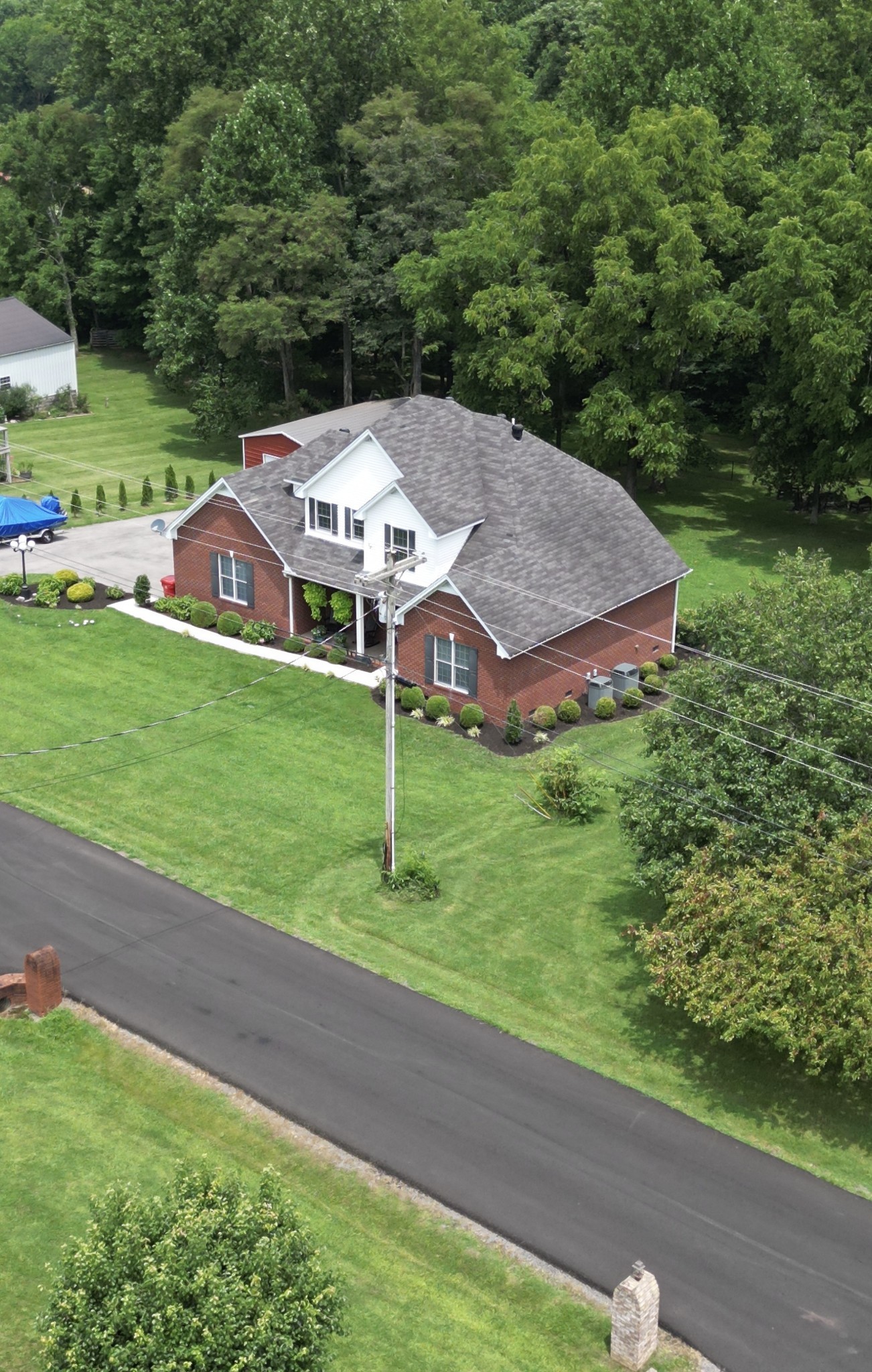 236 Deer Park Ln