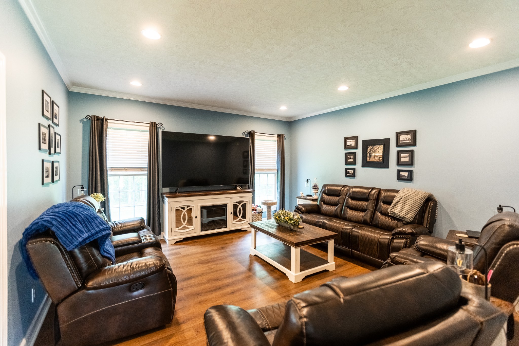236 Deer Park Ln