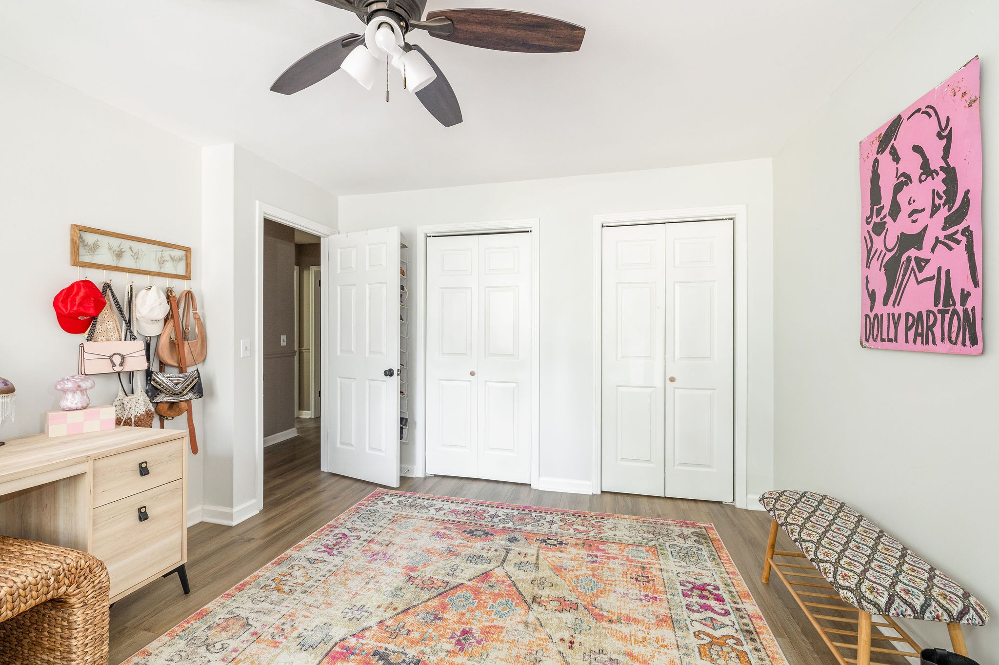 1914 Lynn Cir