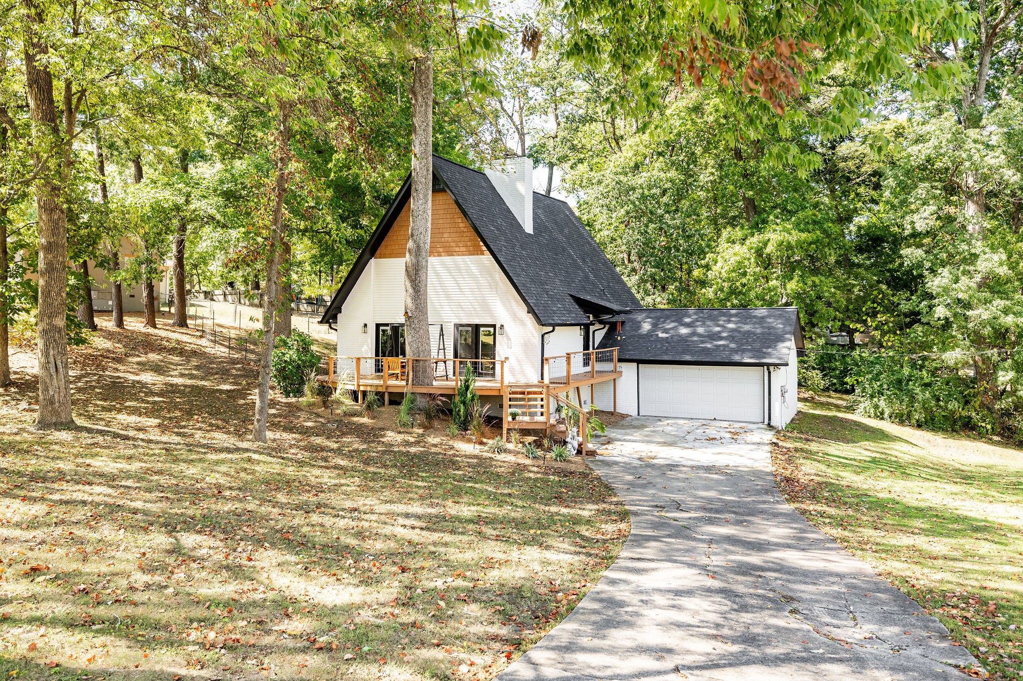 1914 Lynn Cir
