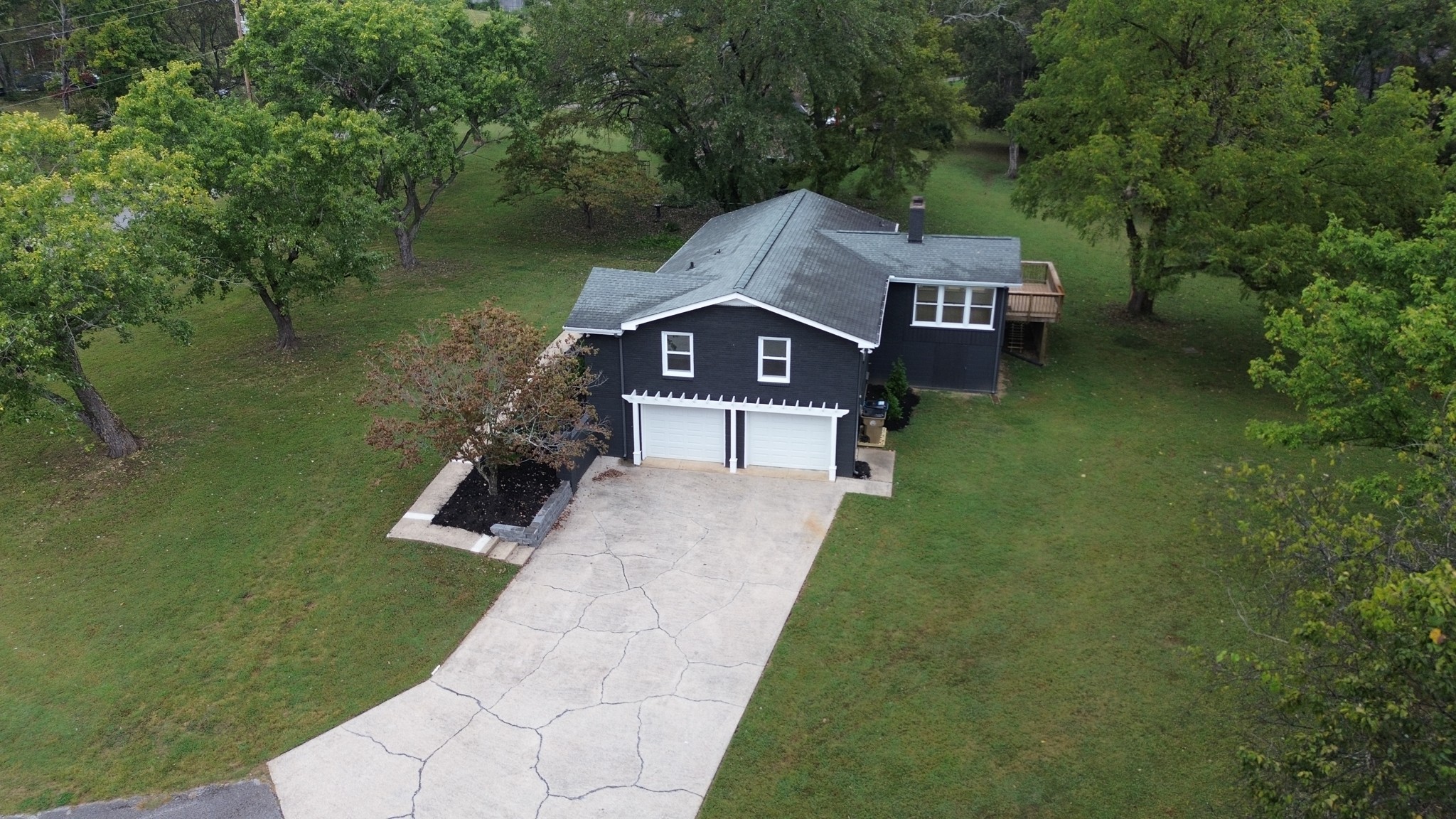 414 Westchester Dr