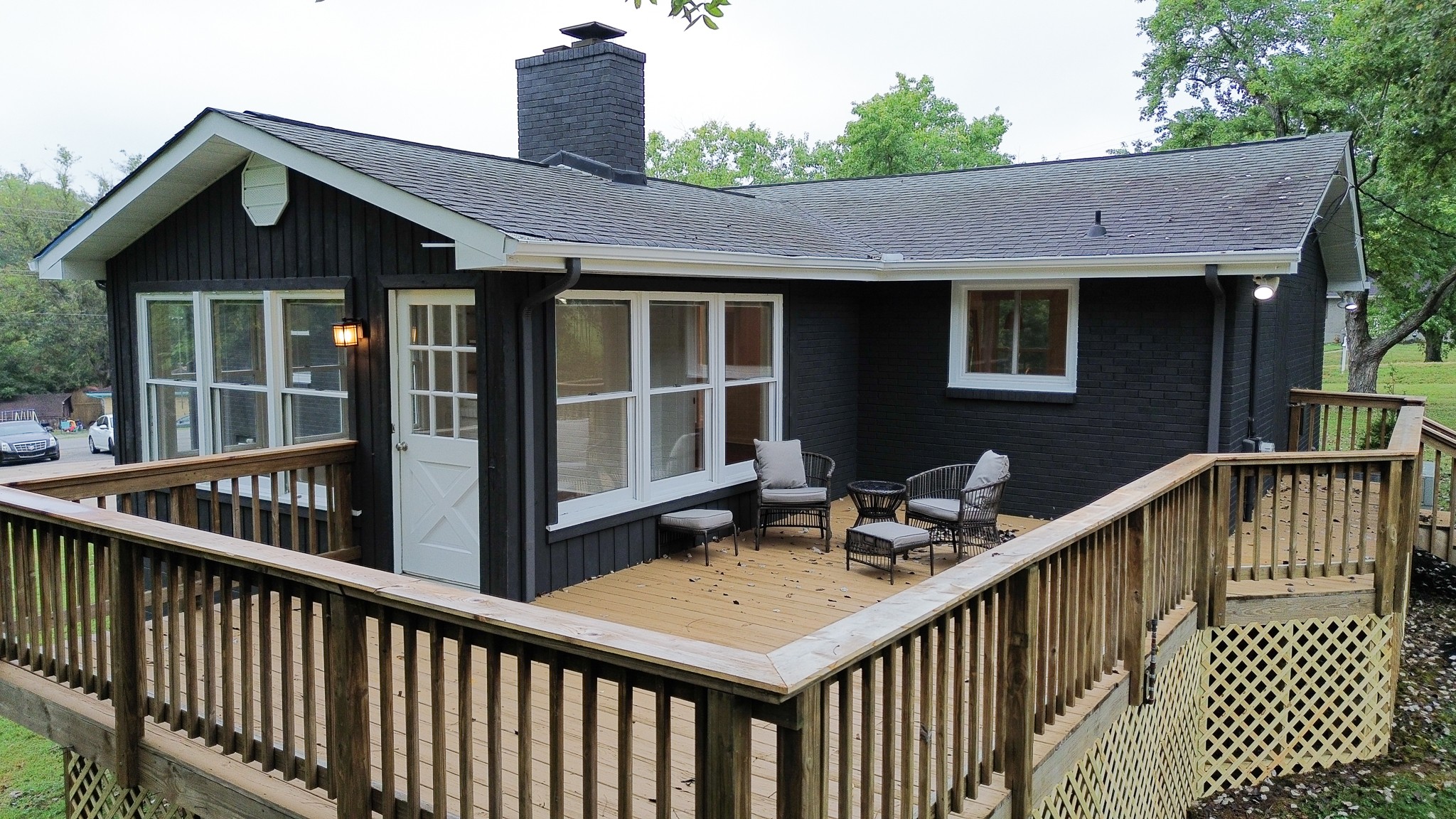 414 Westchester Dr