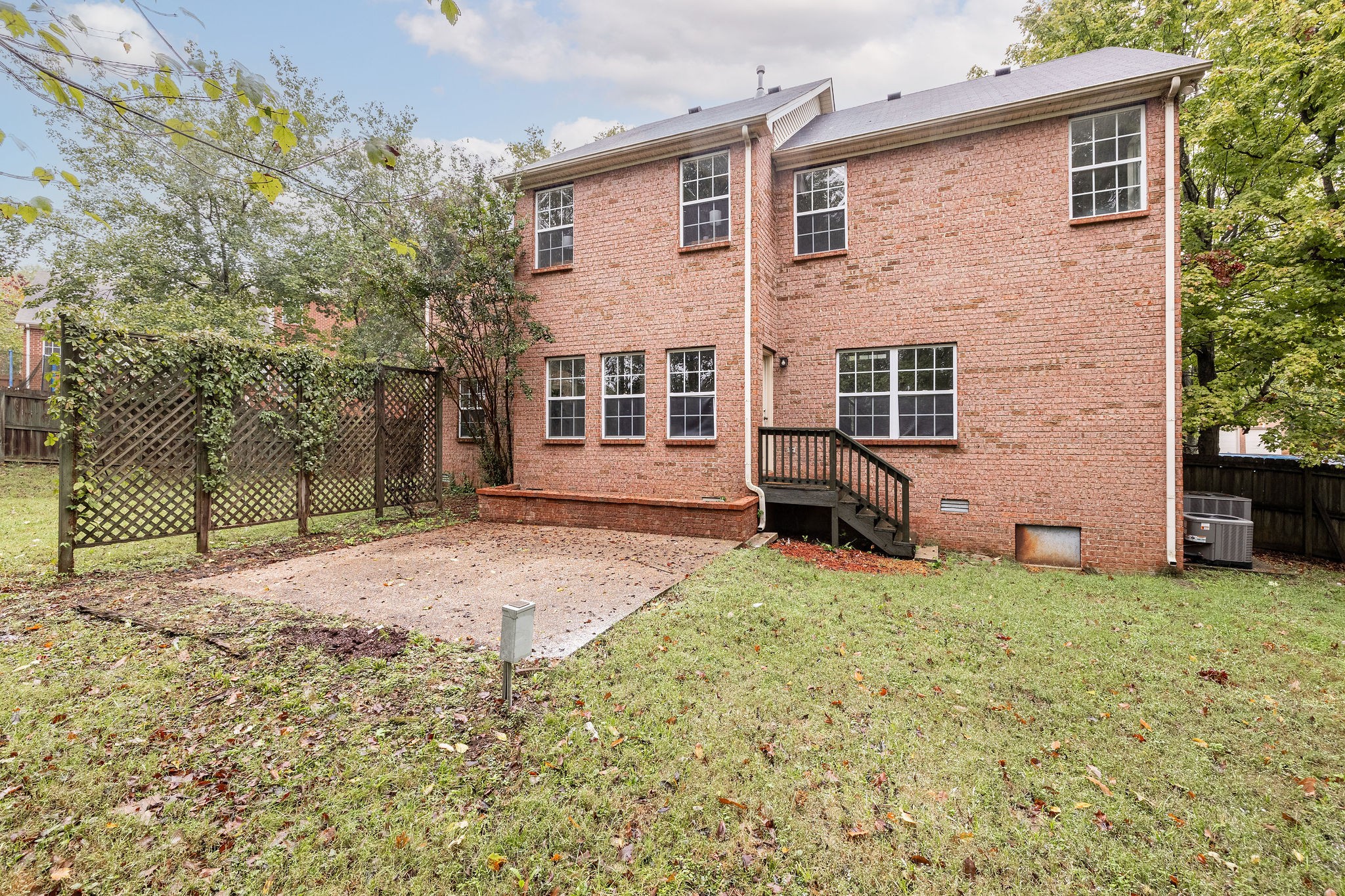 1409 Trace Ridge Ln