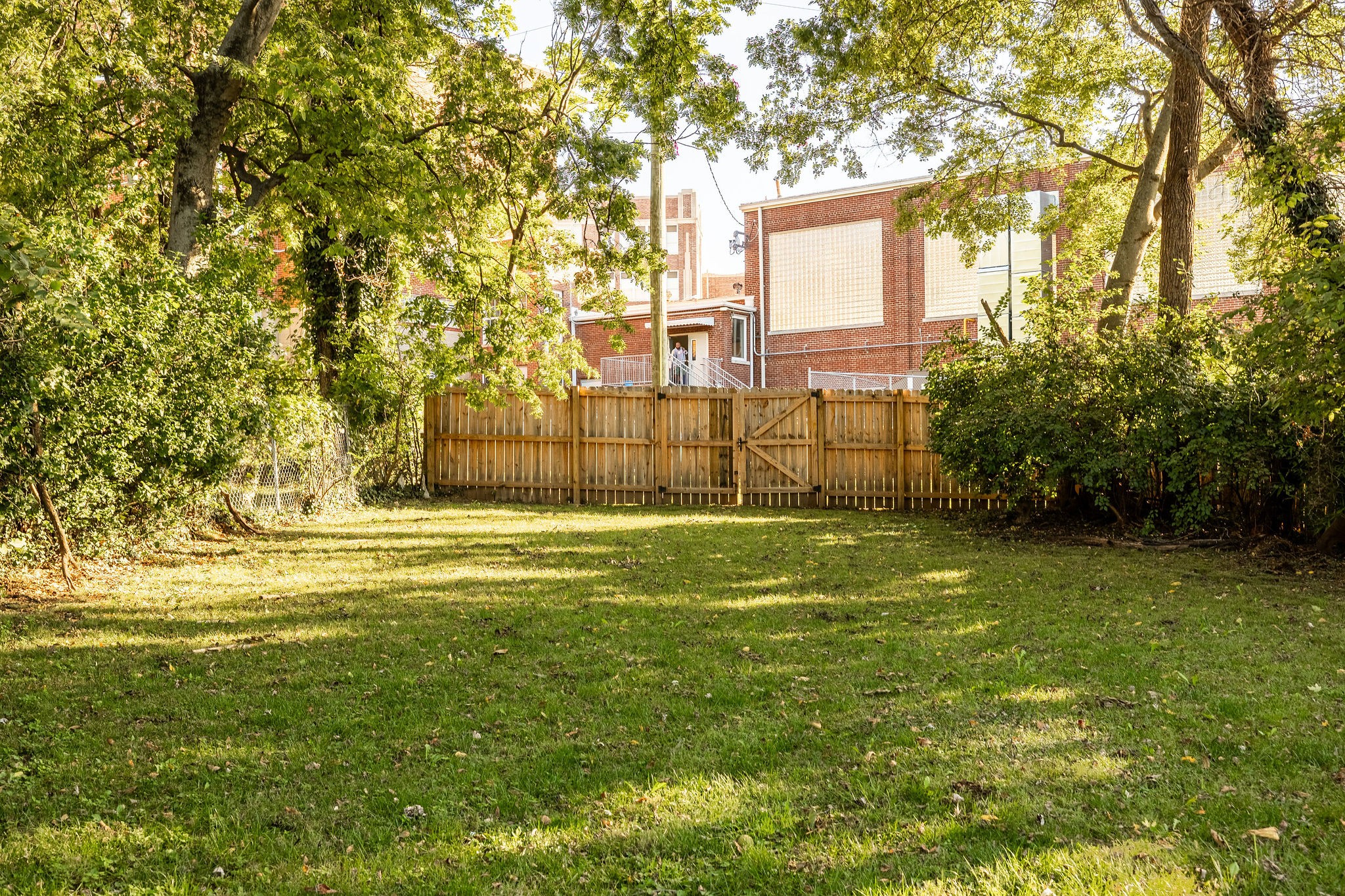 1024 Mansfield Ave