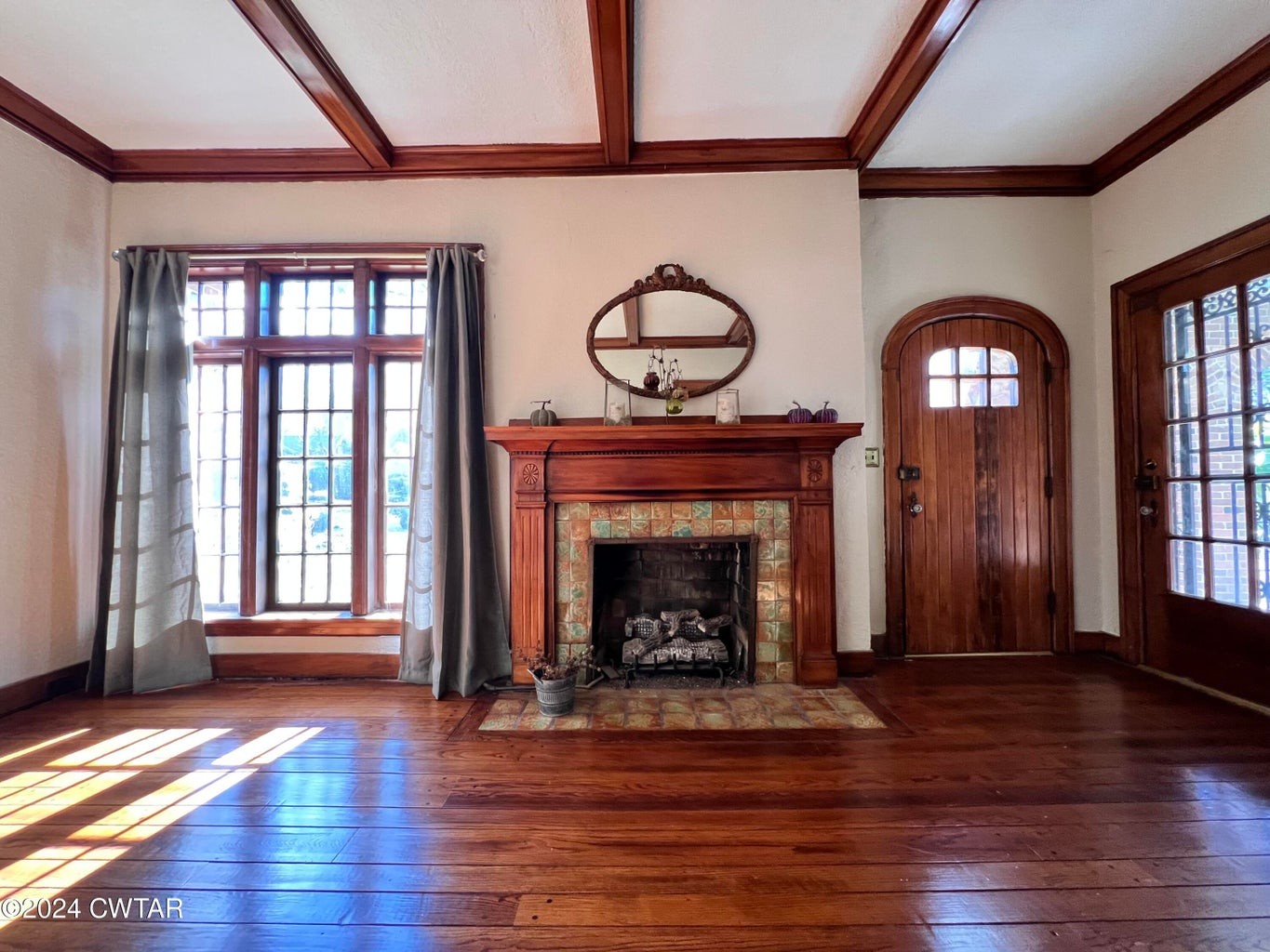 523 Westmoreland Pl