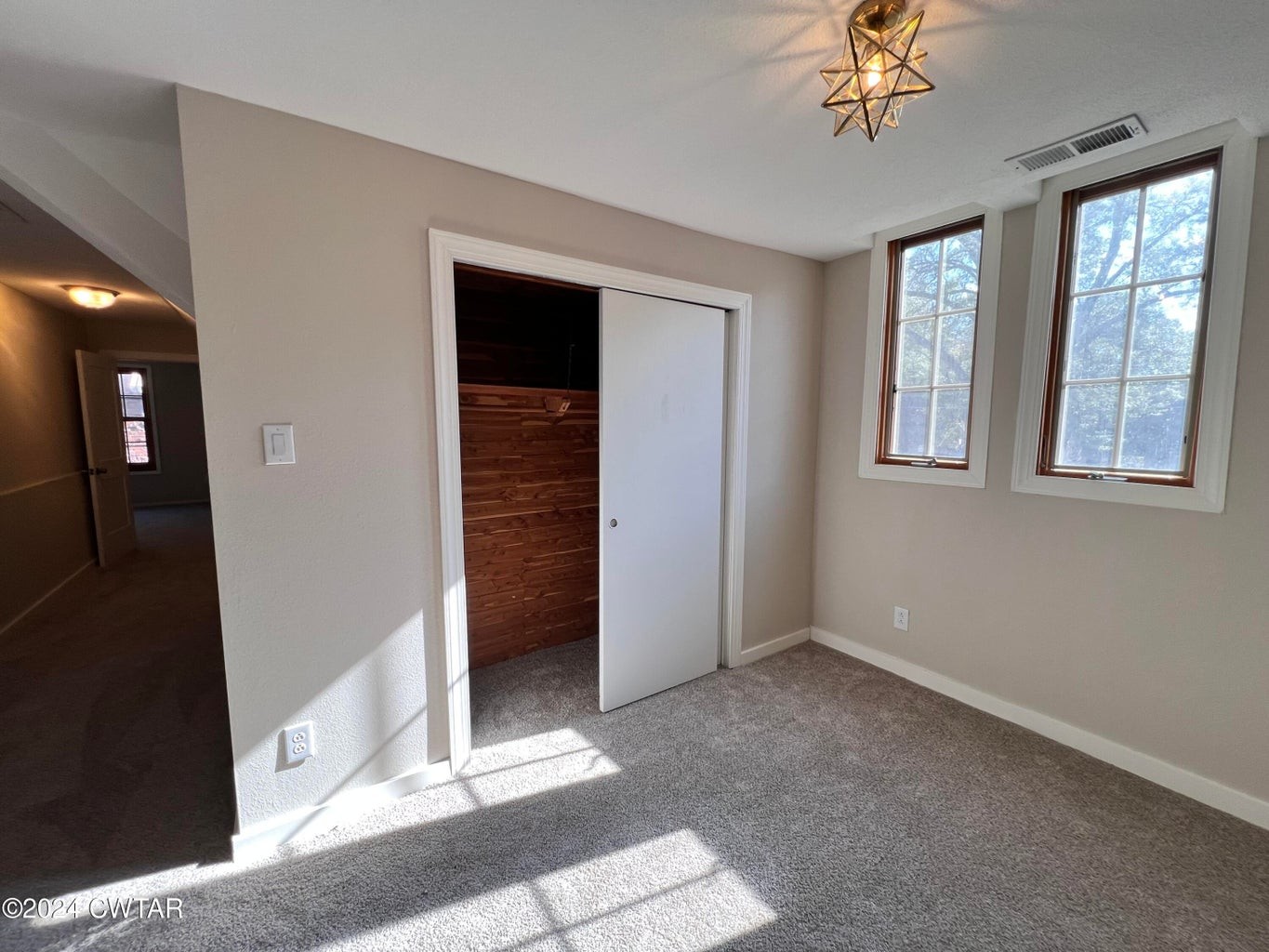 523 Westmoreland Pl