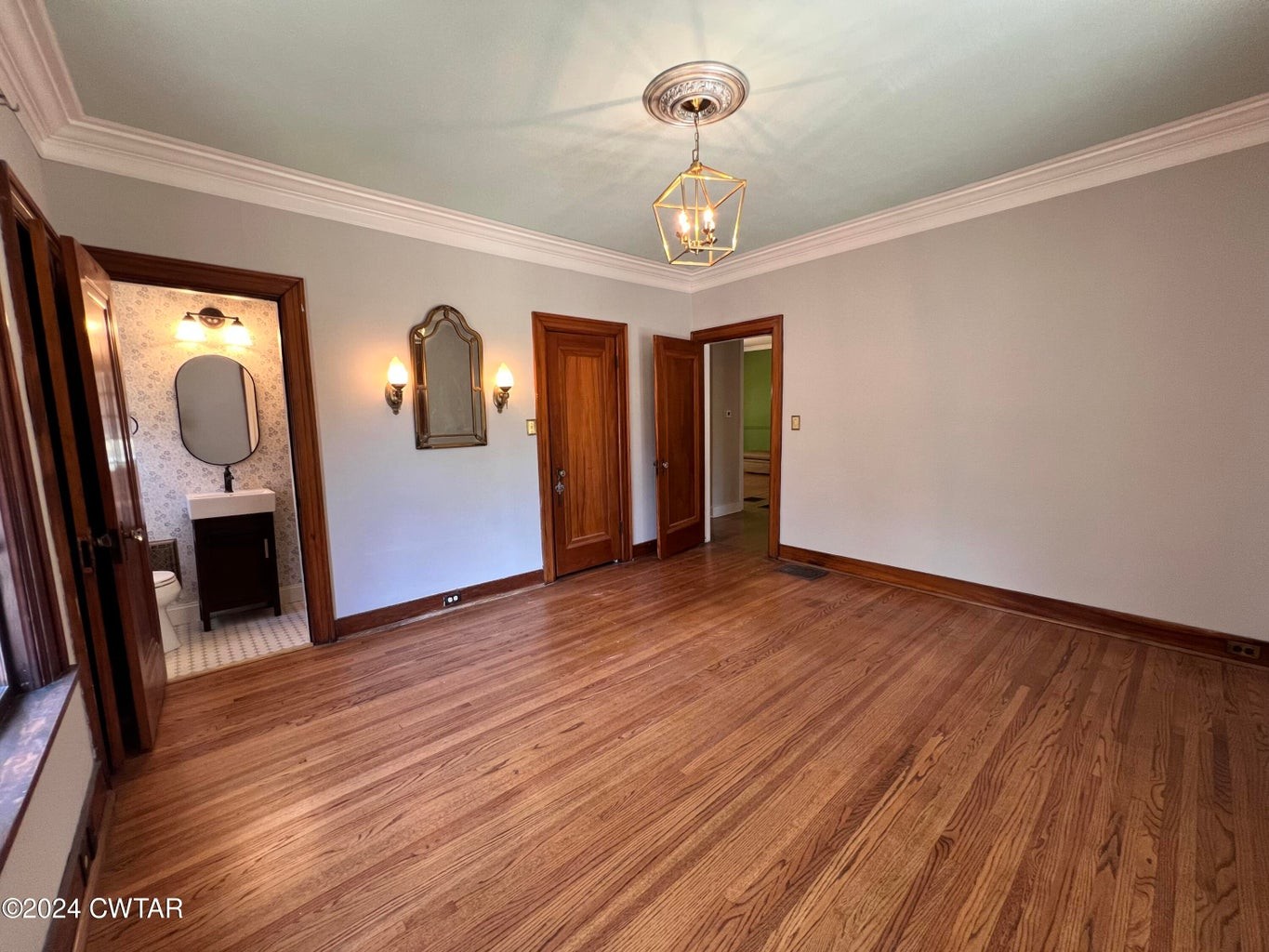 523 Westmoreland Pl