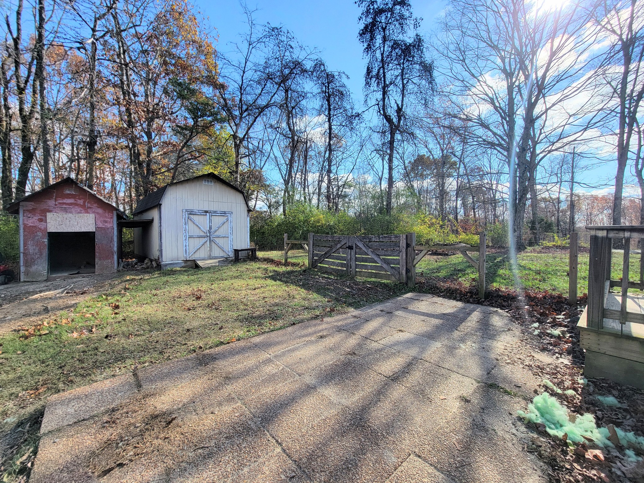 185 B Y Brown Rd