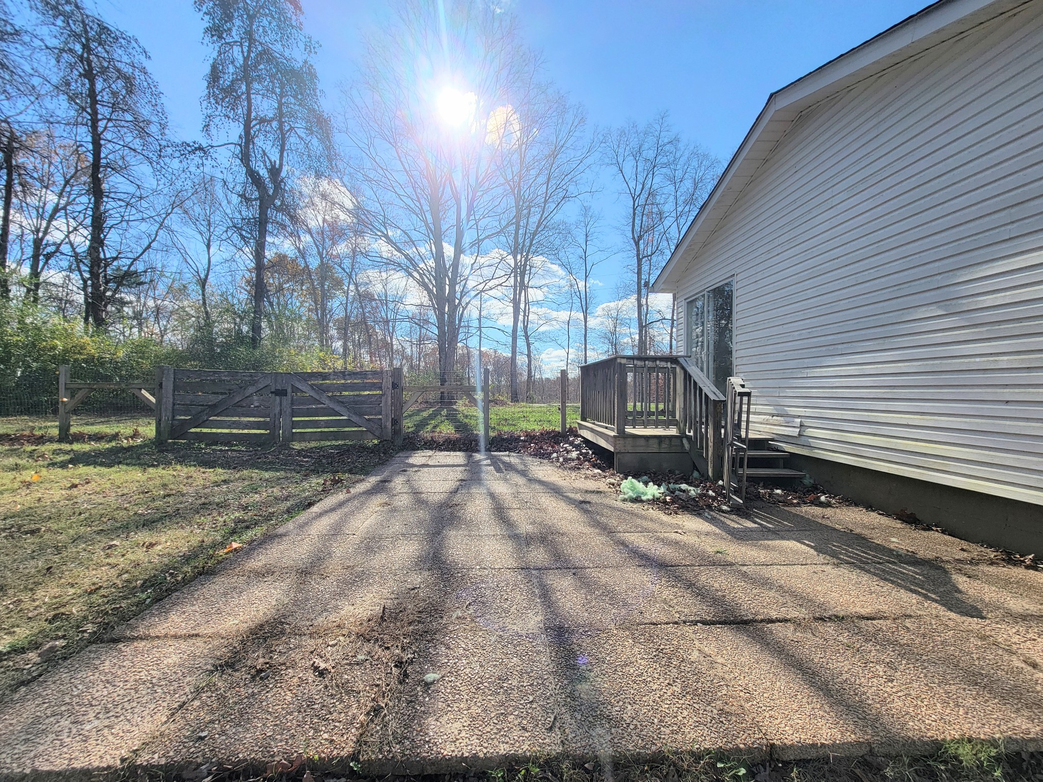 185 B Y Brown Rd