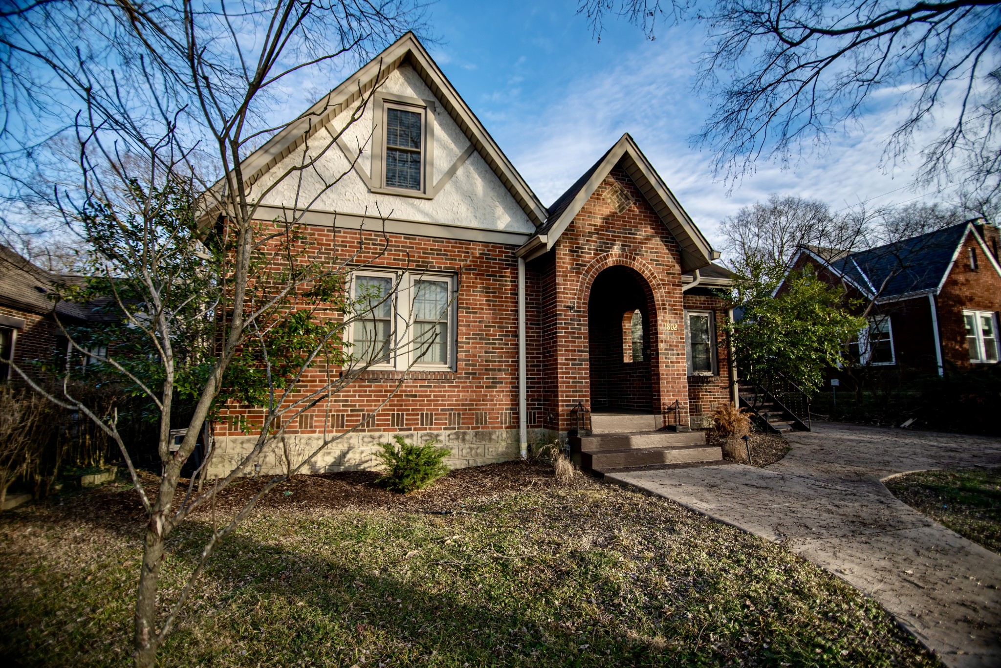 1802 Natchez Trce Unit: A