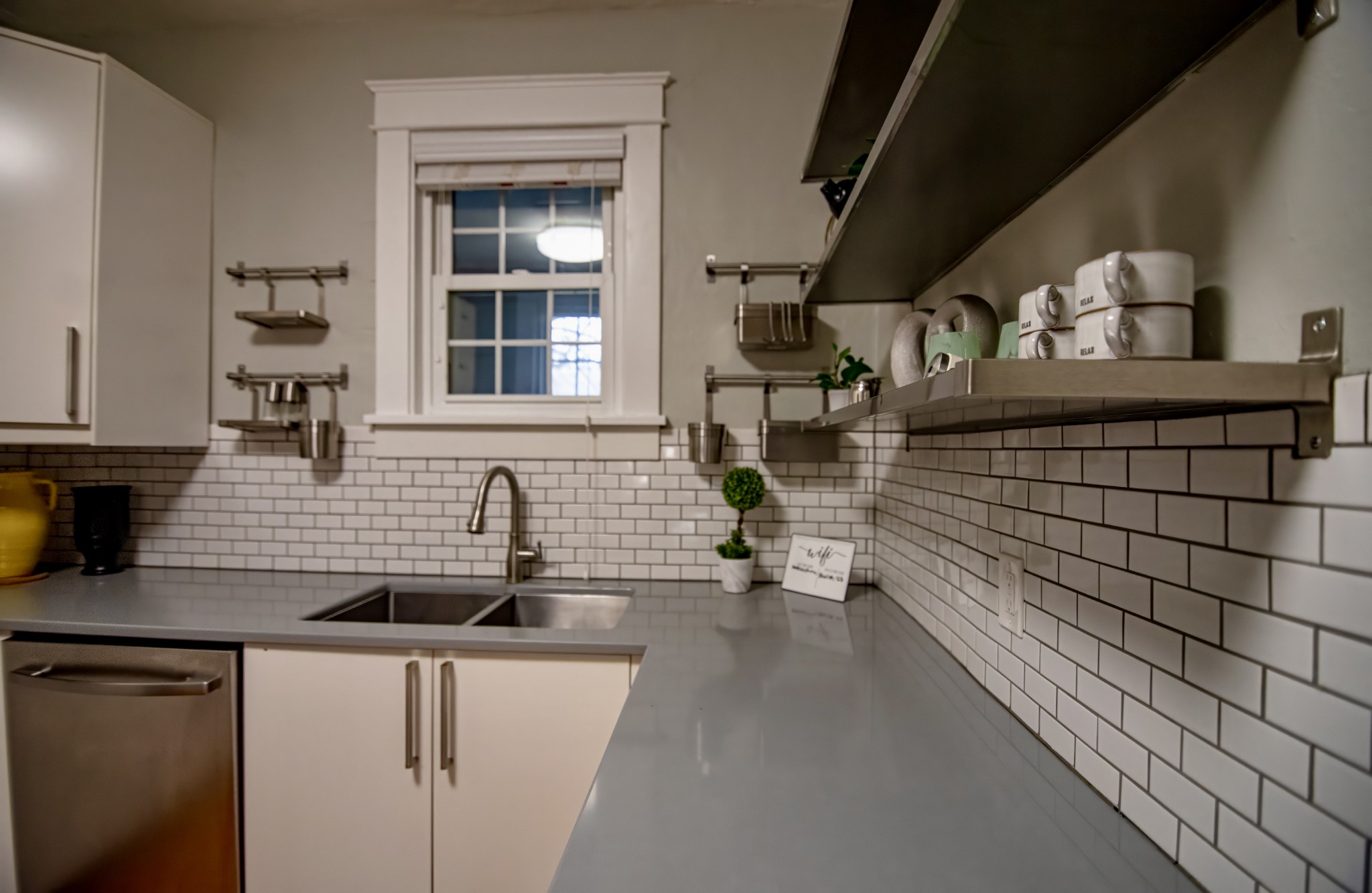 1802 Natchez Trce Unit: A