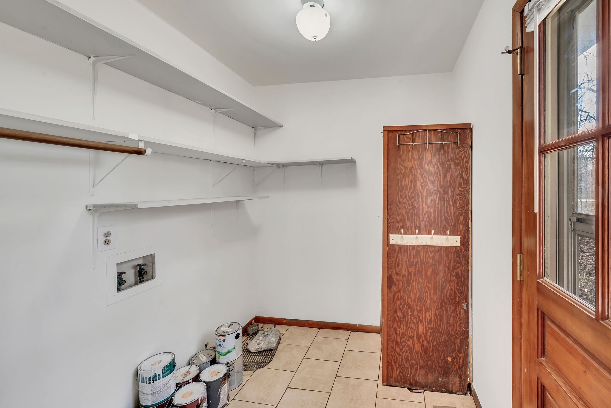 635 Bixler Ave