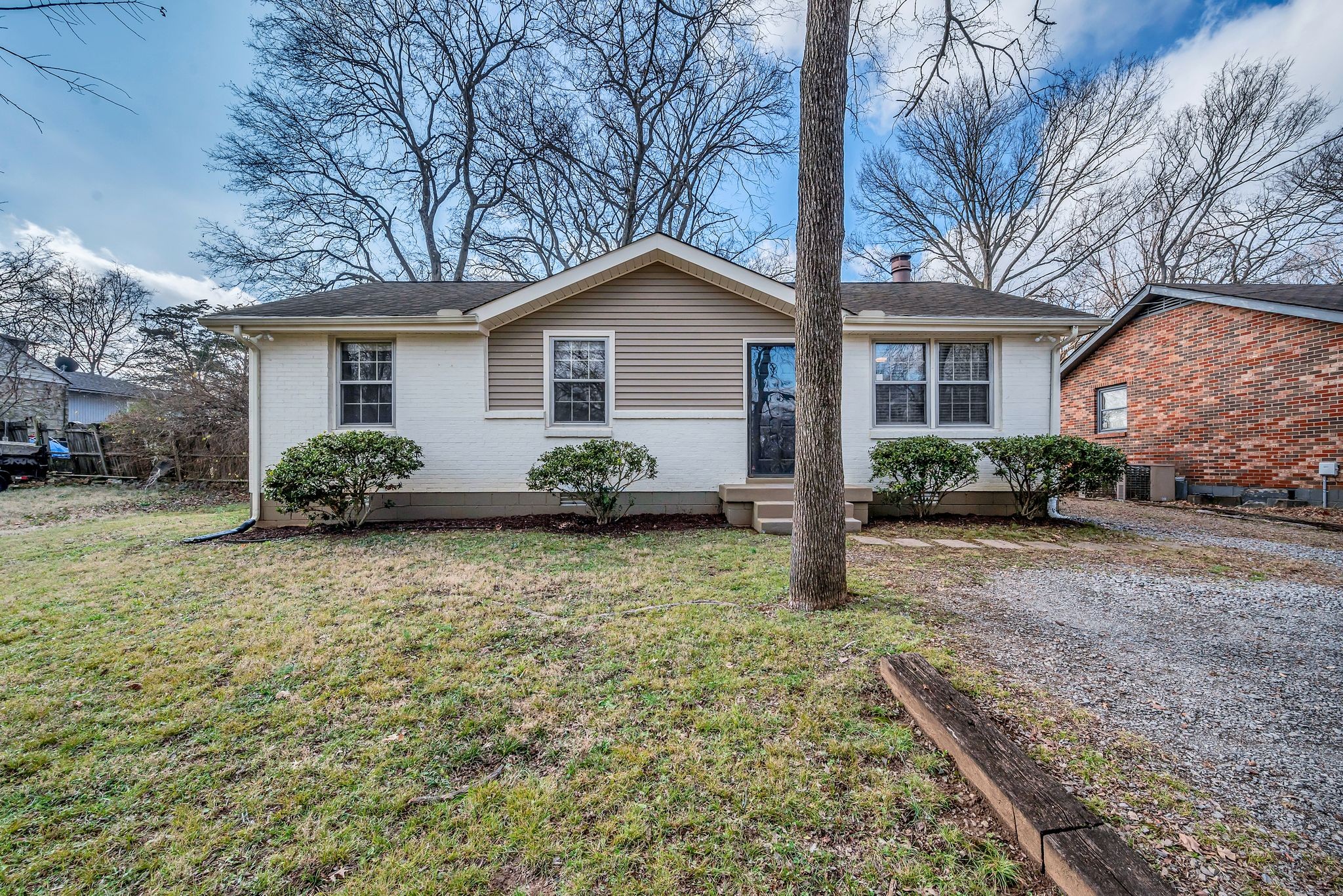 635 Bixler Ave