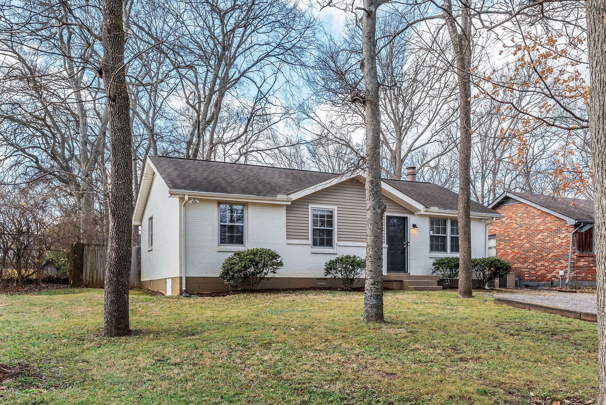 635 Bixler Ave