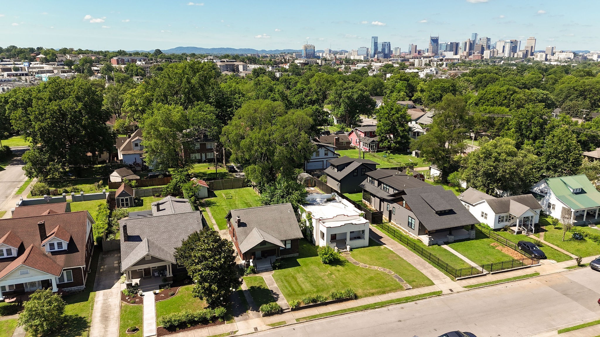 948 Maxwell Ave