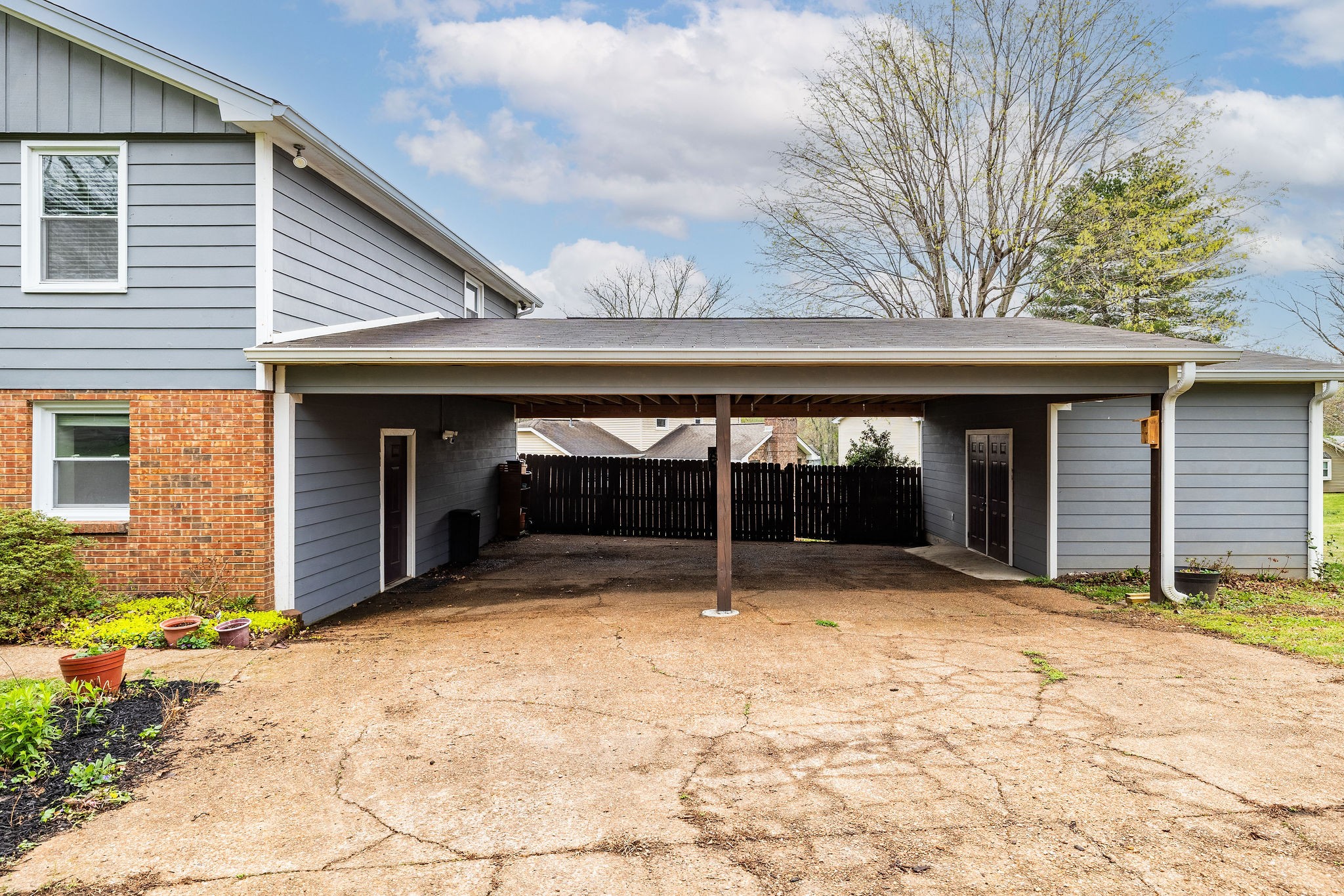 701 Stone Creek Ct