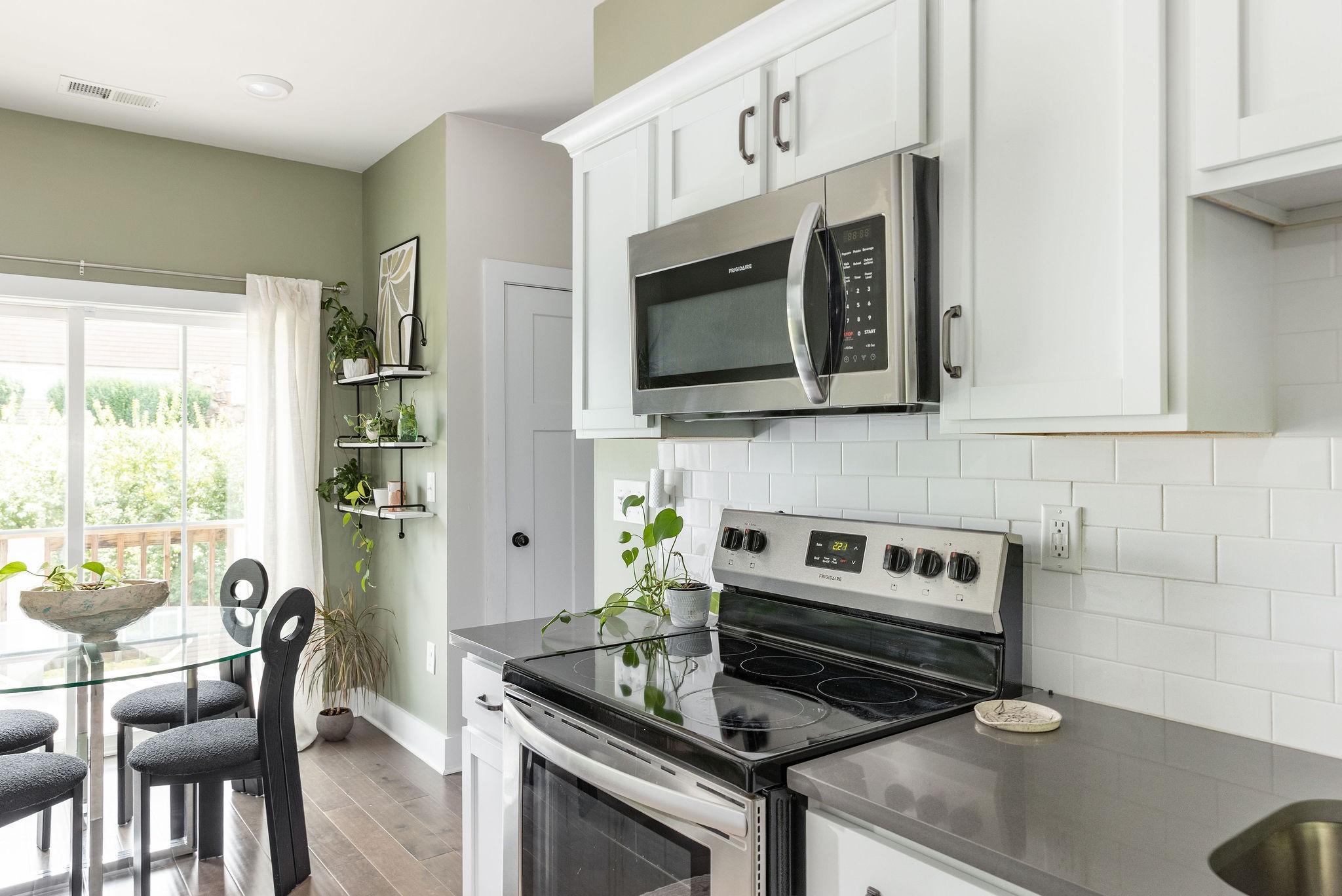 450 Glastonbury Rd Unit: 7