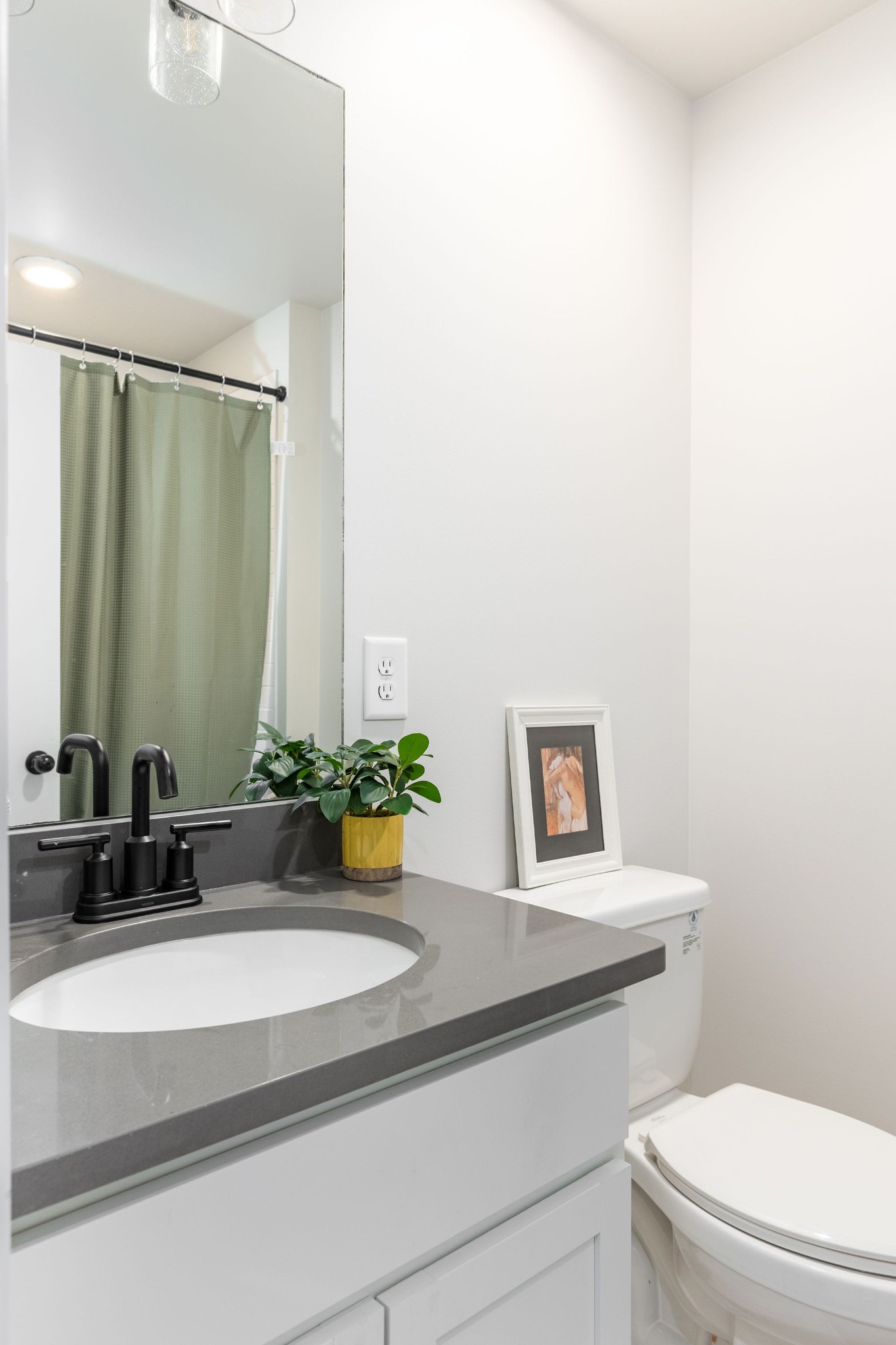 450 Glastonbury Rd Unit: 7