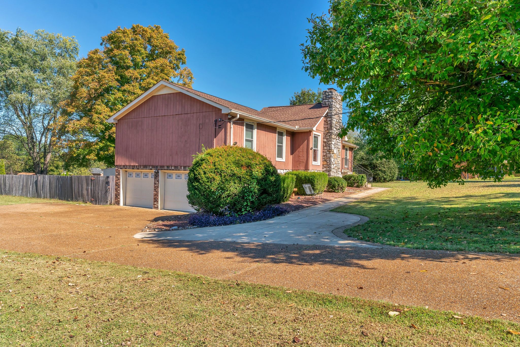 337 Shute Ln
