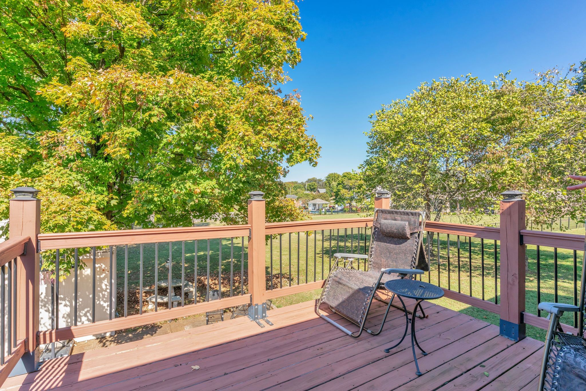 337 Shute Ln