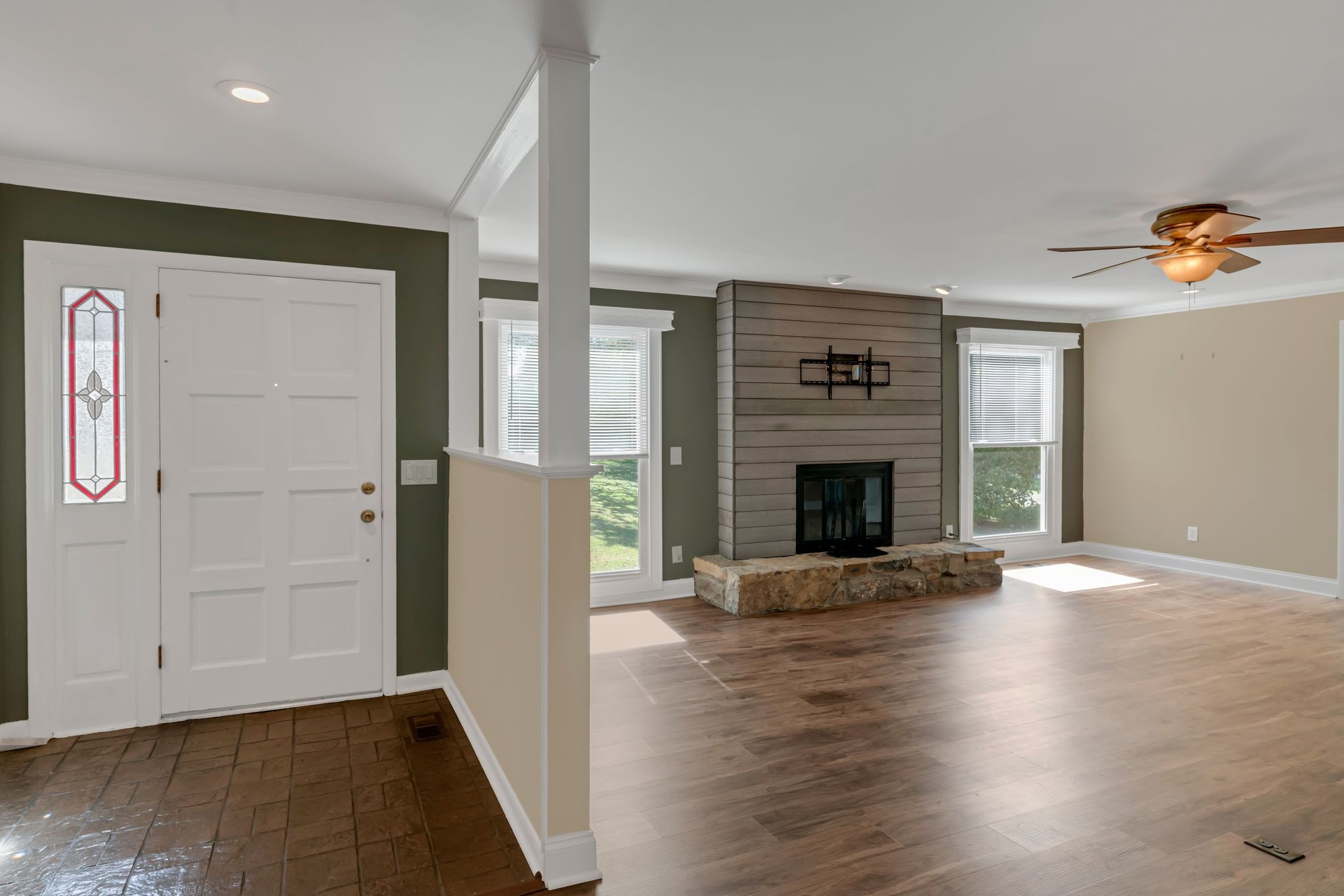 337 Shute Ln
